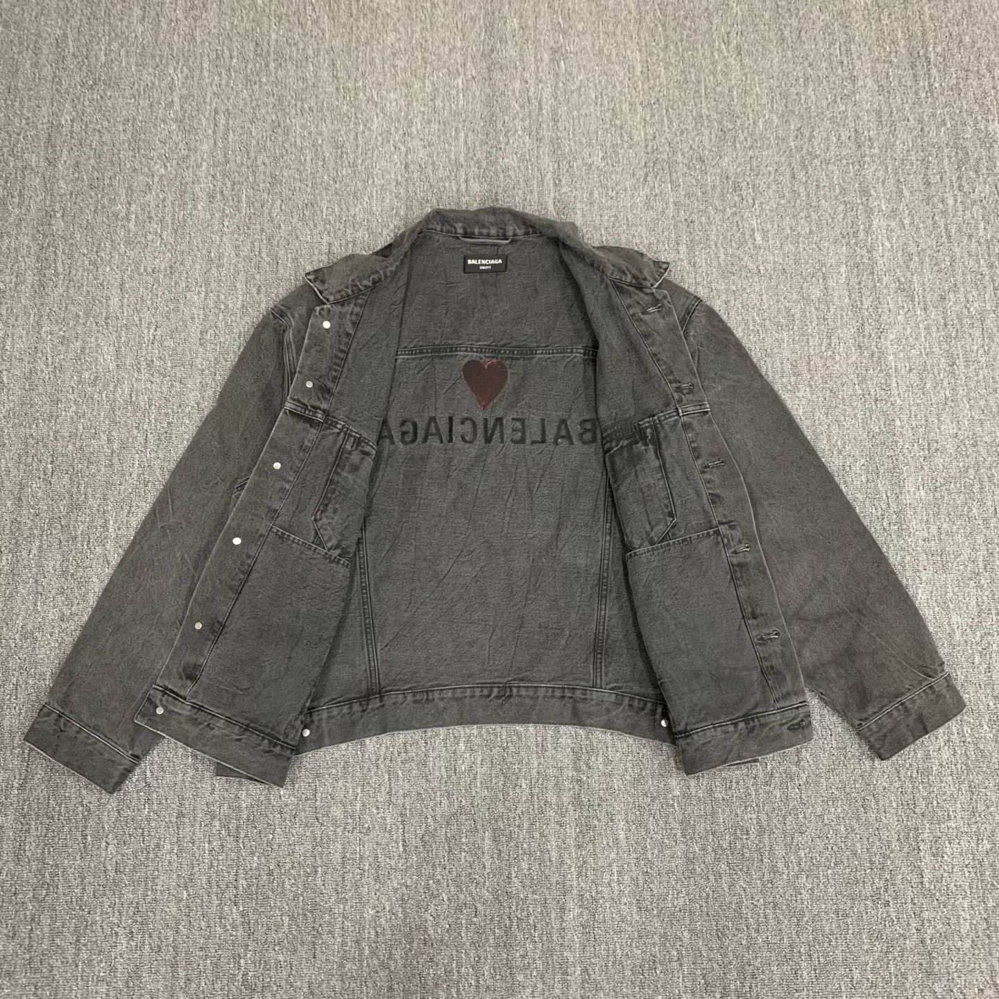 Balenciaga Balenciaga Embroidered Washed Denim Jacket Size US S / EU 44-46 / 1 - 8 Thumbnail