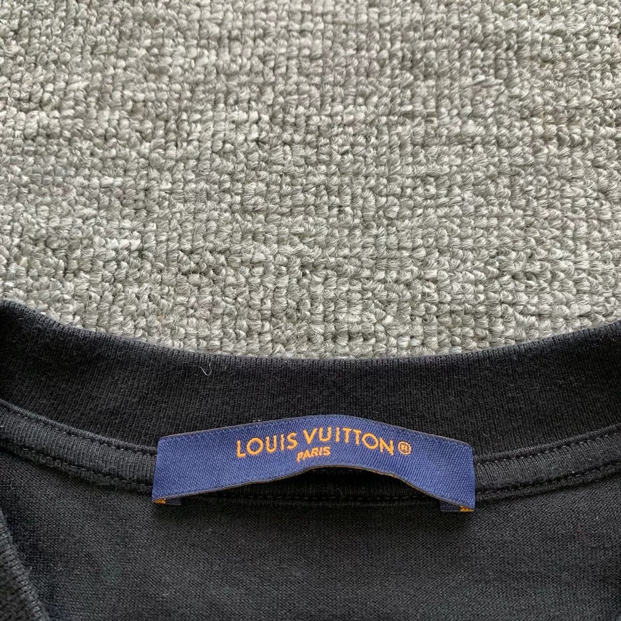 Louis Vuitton LV Black Beaded Embroidery T-Shirt Size US M / EU 48-50 / 2 - 6 Thumbnail