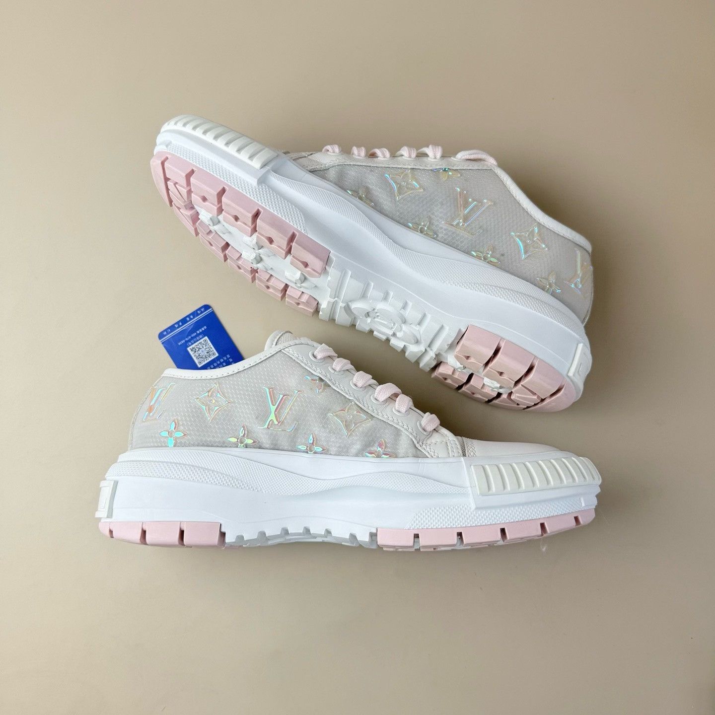 Louis Vuitton Louis Vuitton Laser Monogram Biscuit Shoes Size US 7 / IT 37 - 6 Thumbnail