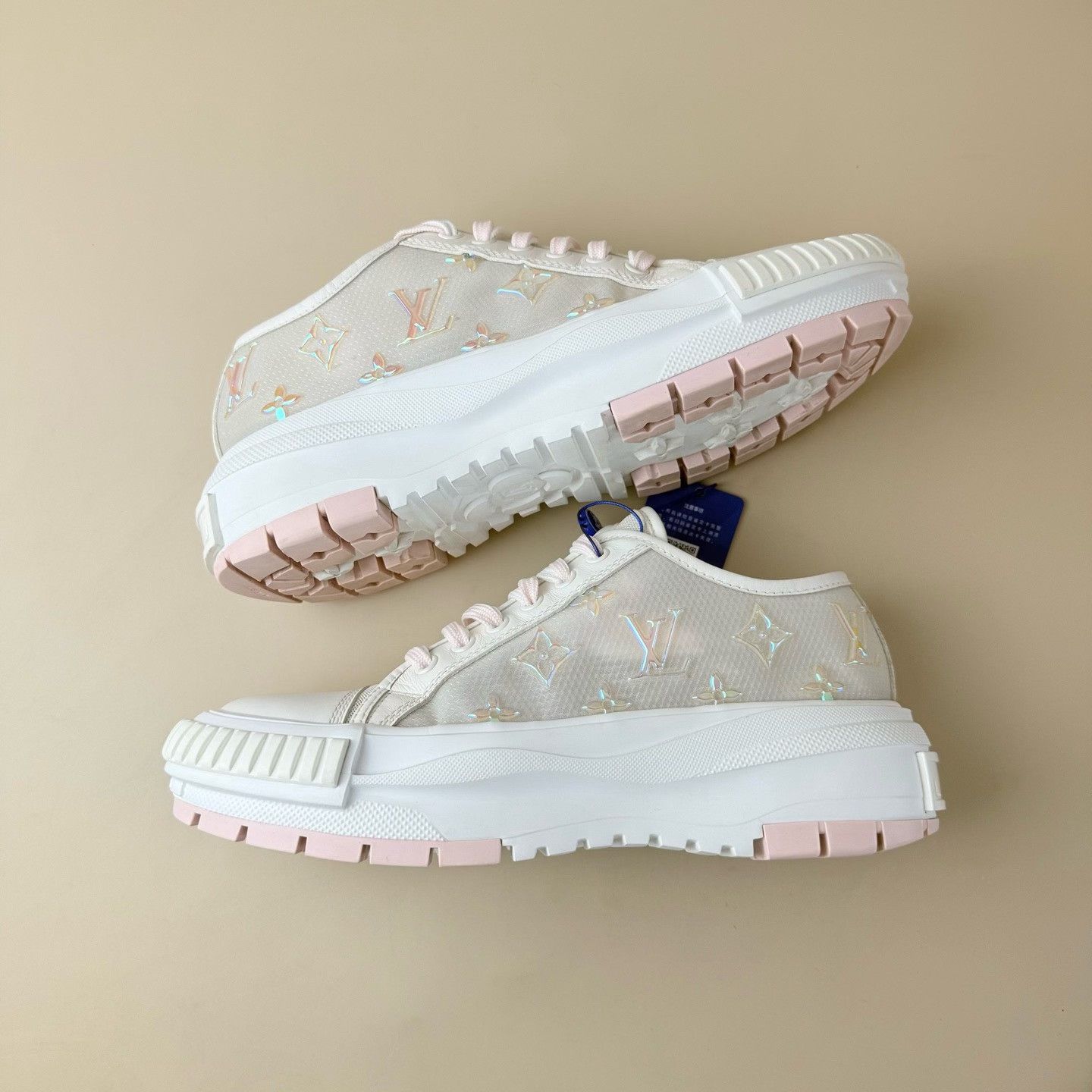 Louis Vuitton Louis Vuitton Laser Monogram Biscuit Shoes Size US 7 / IT 37 - 5 Thumbnail
