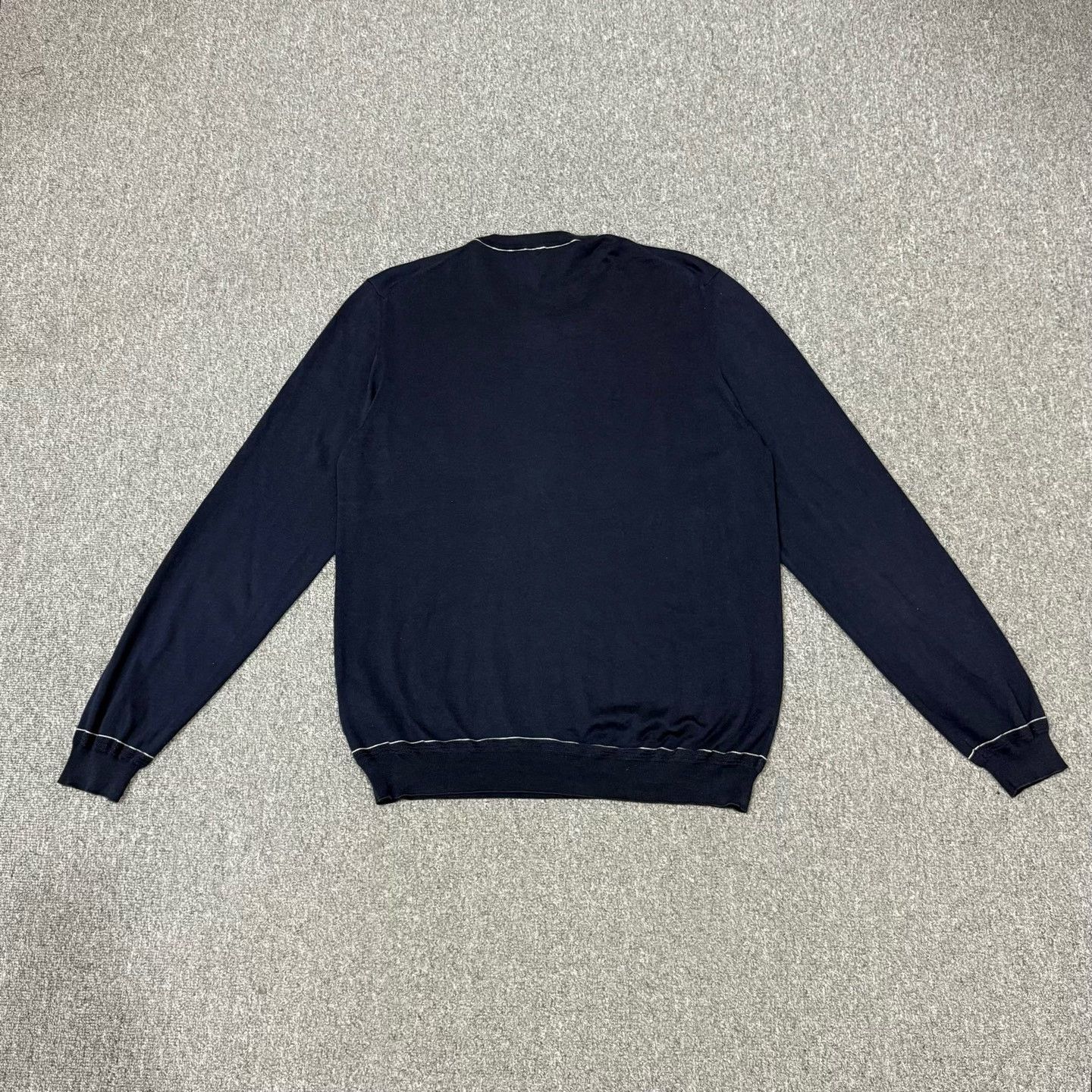 Louis Vuitton Louis Vuitton LV Small Logo Knit Sweater XL Size US XL / EU 56 / 4 - 2 Thumbnail