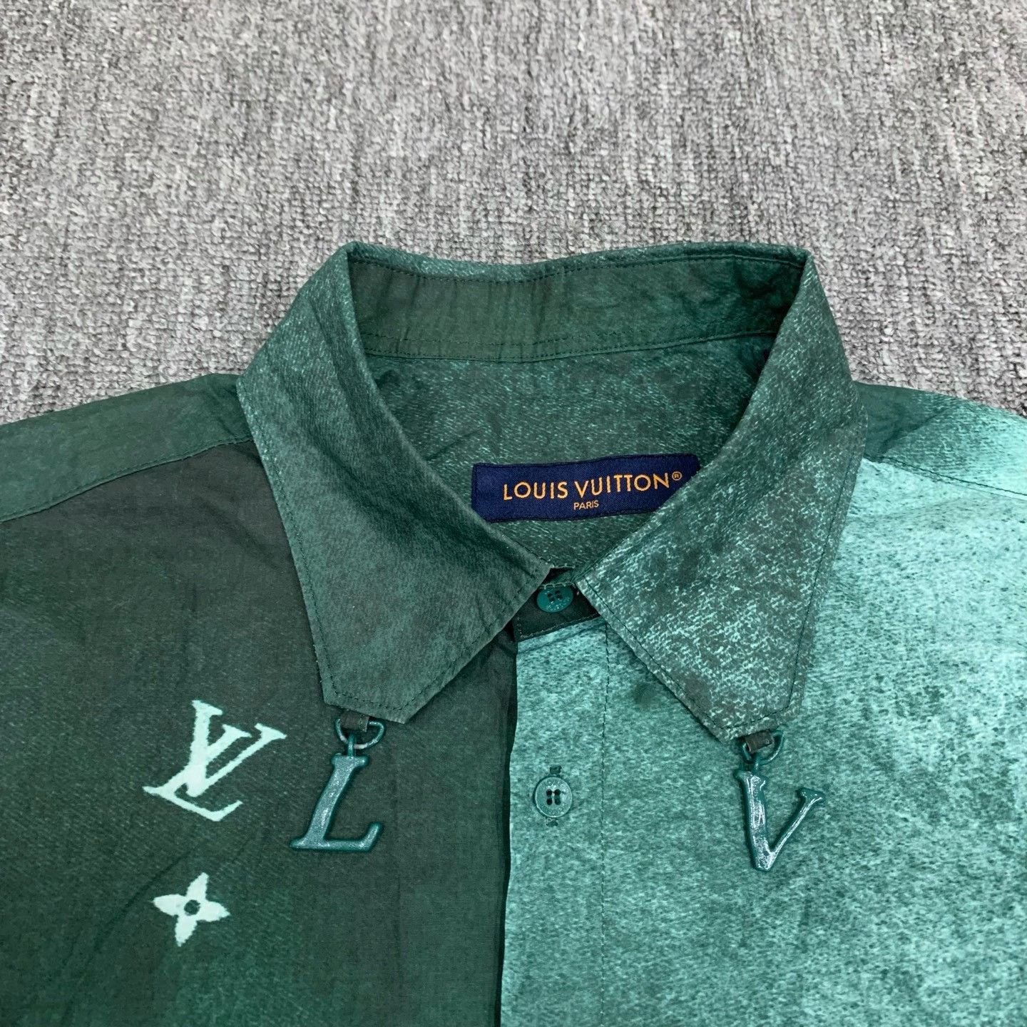 Louis Vuitton LV Green Splatter Tie-Dye Shirt Coat Size US L / EU 52-54 / 3 - 8 Thumbnail