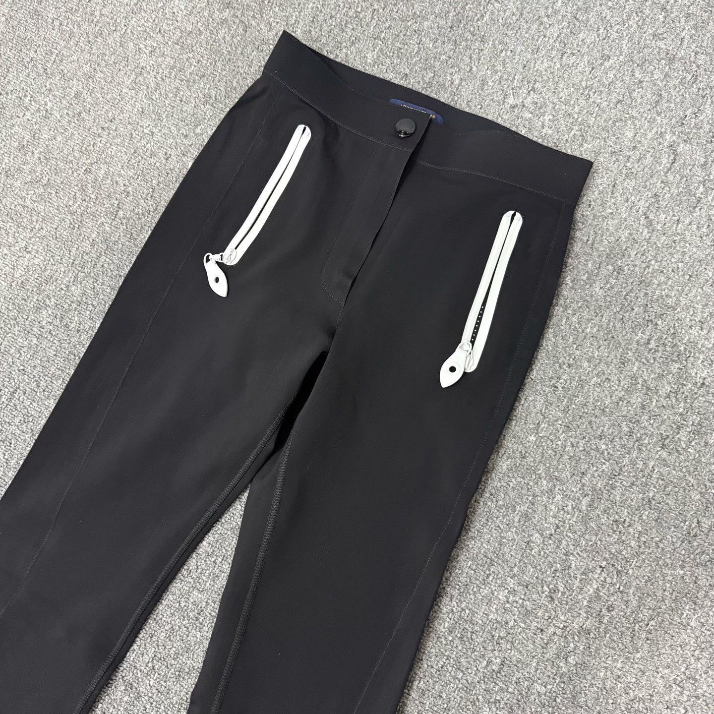Louis Vuitton Louis Vuitton 2024 Black Straight-Leg Pants Size US 32 / EU 48 - 3 Thumbnail