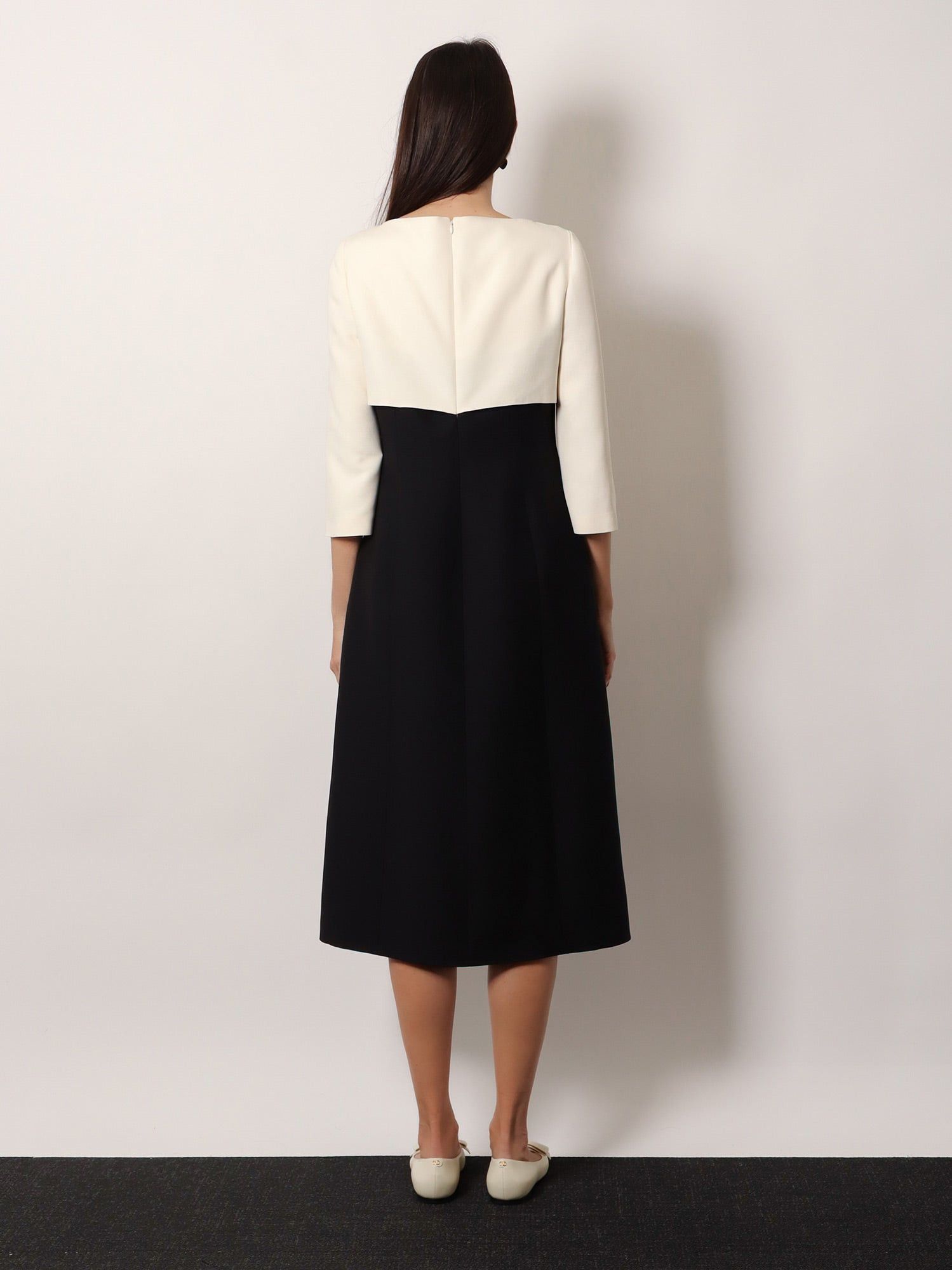 Valentino Crãªpe Midi Dress Size M / US 6-8 / IT 42-44 - 5 Thumbnail