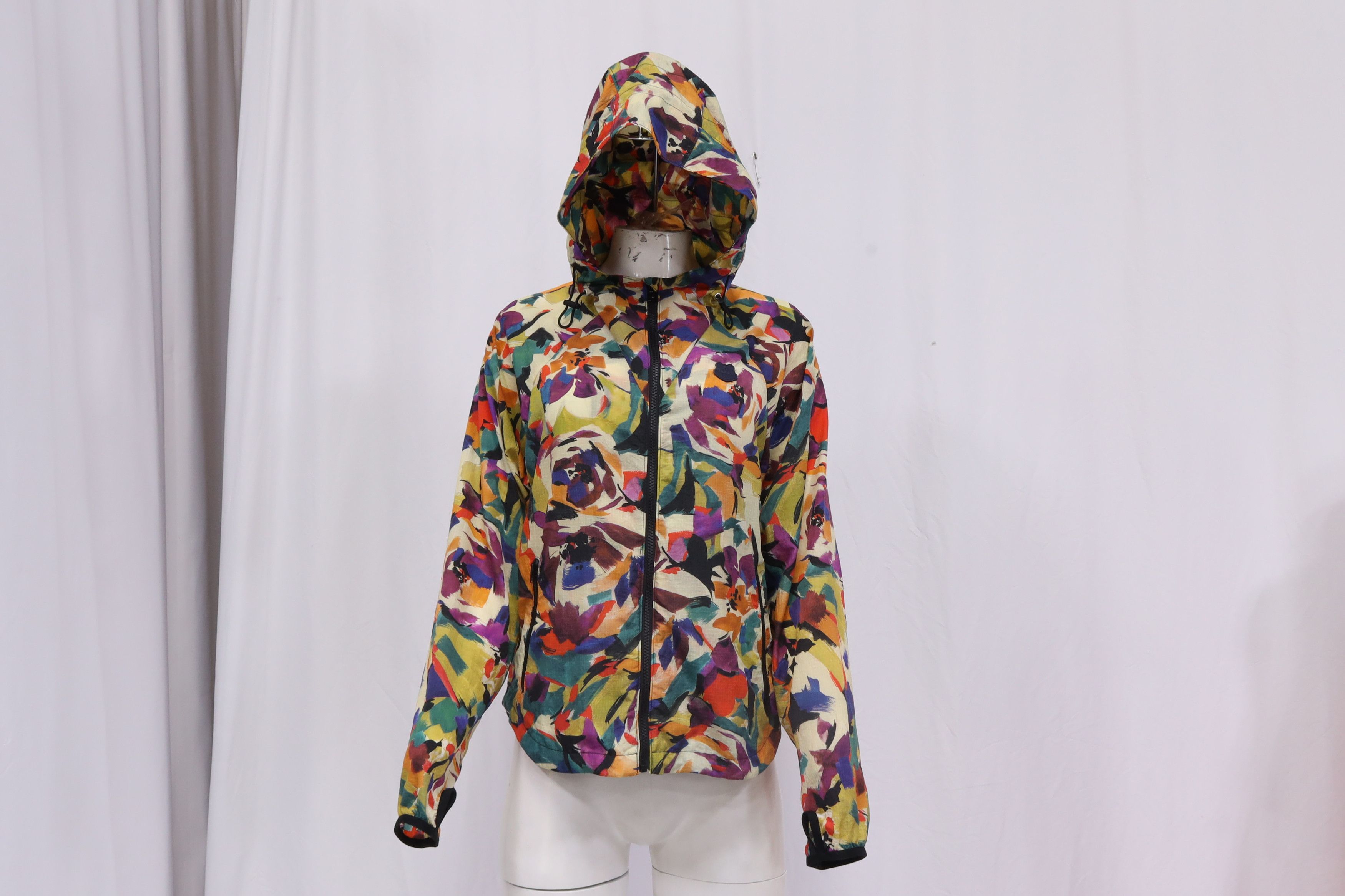 Kenzo Kenzo Abstract Print Windbreaker Jacket In Multicolor Nylon Size S / US 4 / IT 40 - 6 Thumbnail