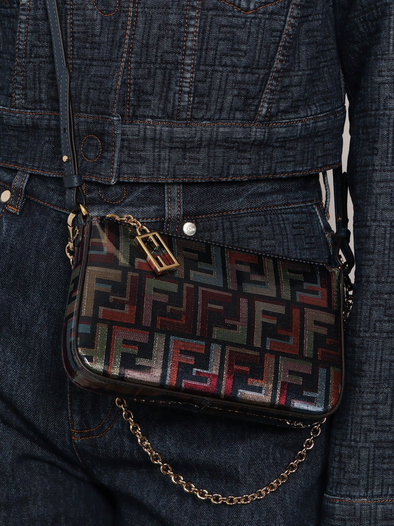 Fendi Baguette Ff Fabric Clutch Bag Size ONE SIZE - 5 Thumbnail