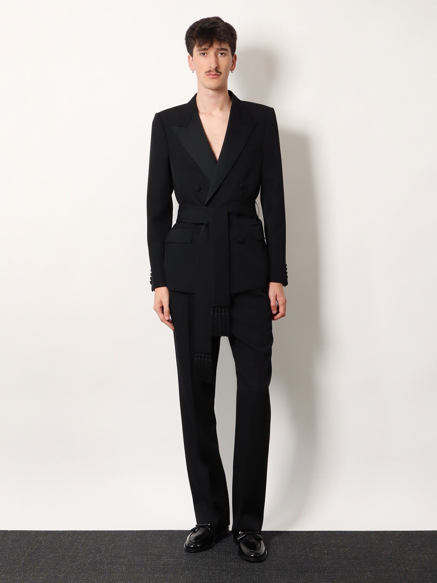 Valentino Virgin Wool Blazer With Belt Size US L / EU 52-54 / 3 - 2 Thumbnail