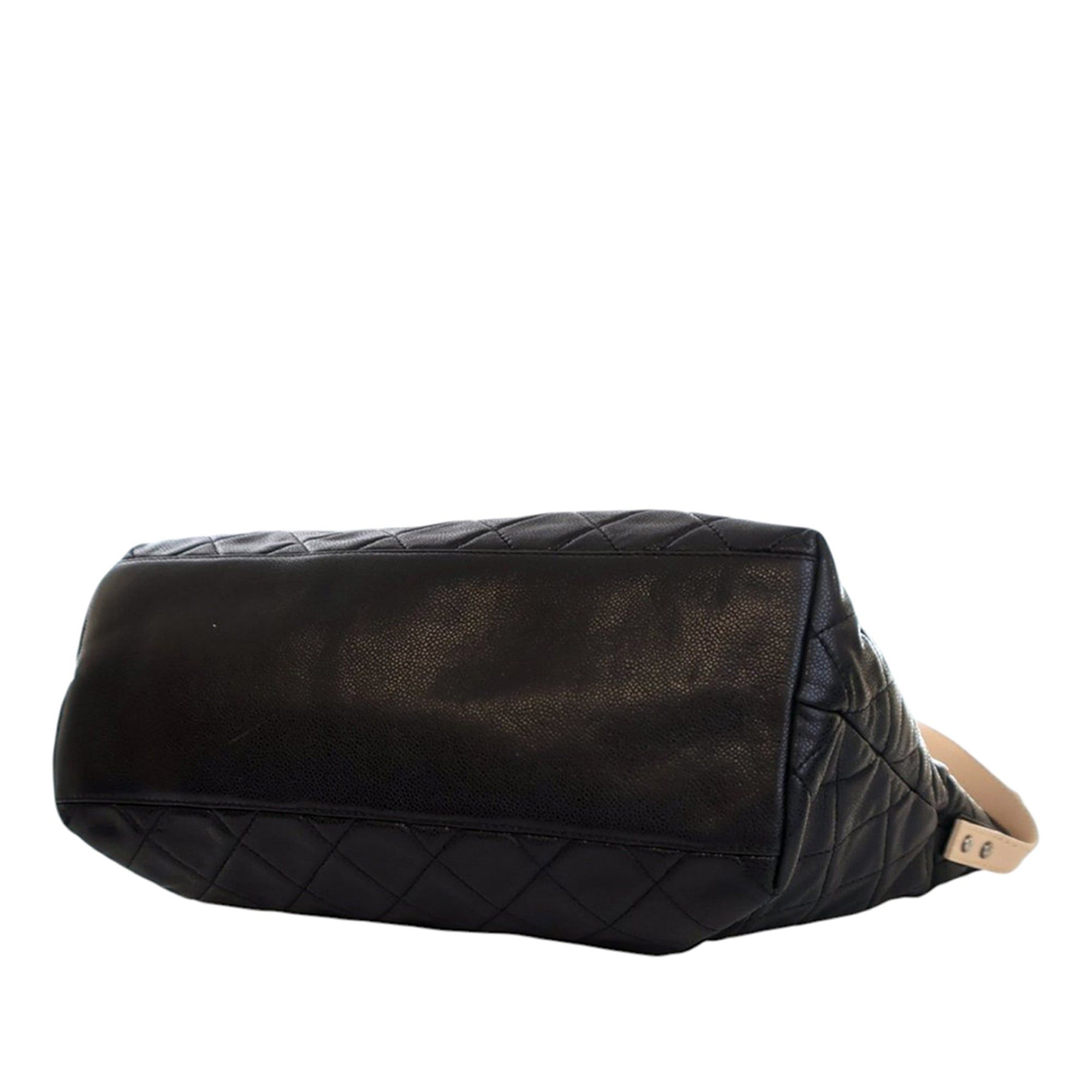 Chanel Reissue Quilted Caviar Messenger Flap Size ONE SIZE - 12 Thumbnail