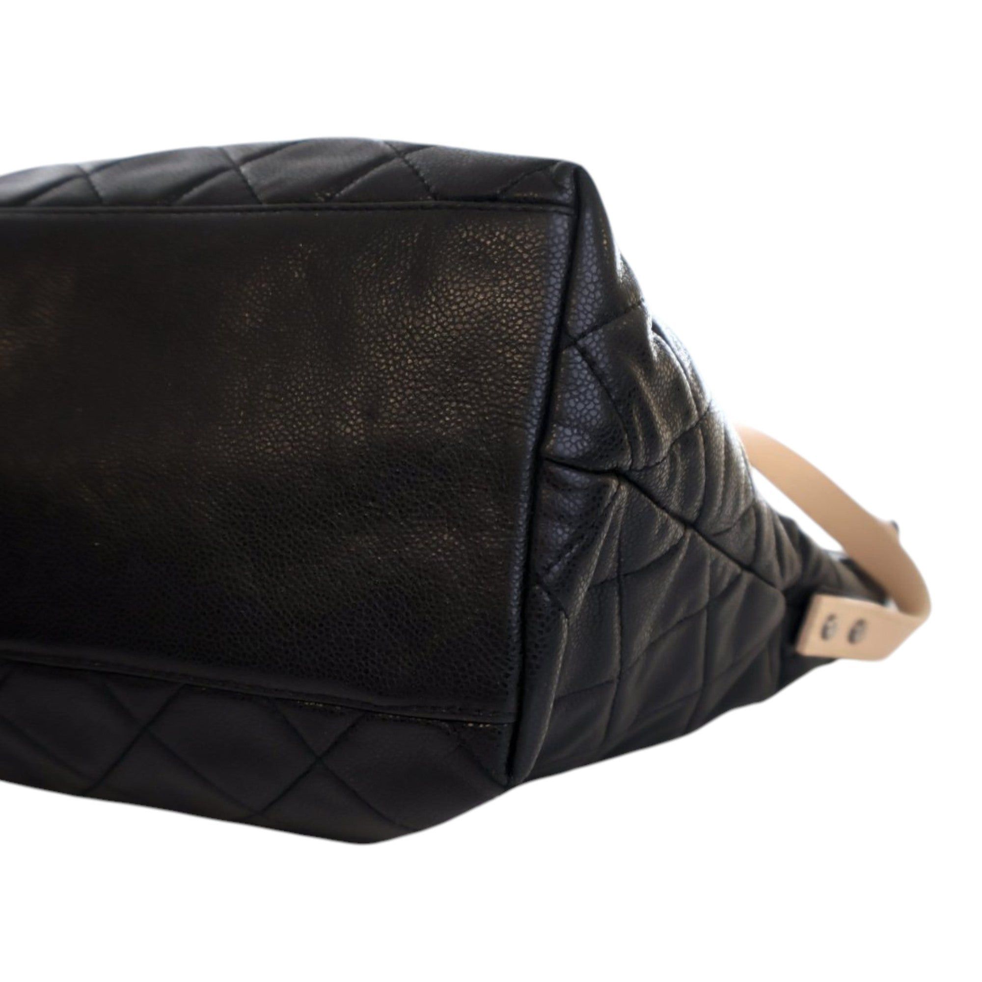 Chanel Reissue Quilted Caviar Messenger Flap Size ONE SIZE - 10 Thumbnail