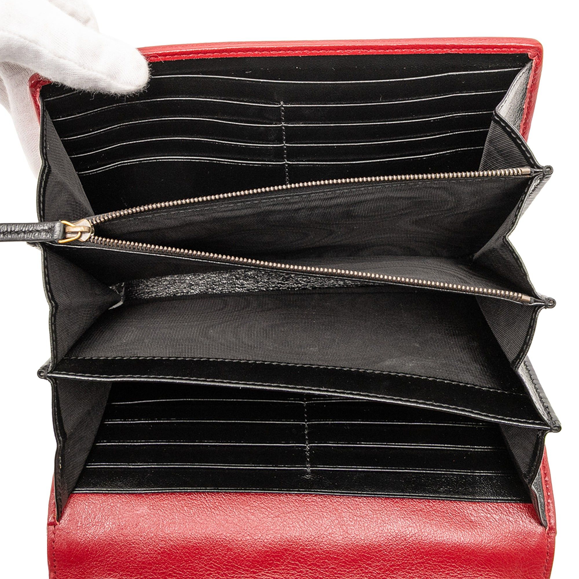 Gucci GG Marmont Matelasse Leather Torchon Wallet On Chain Size ONE SIZE - 4 Thumbnail