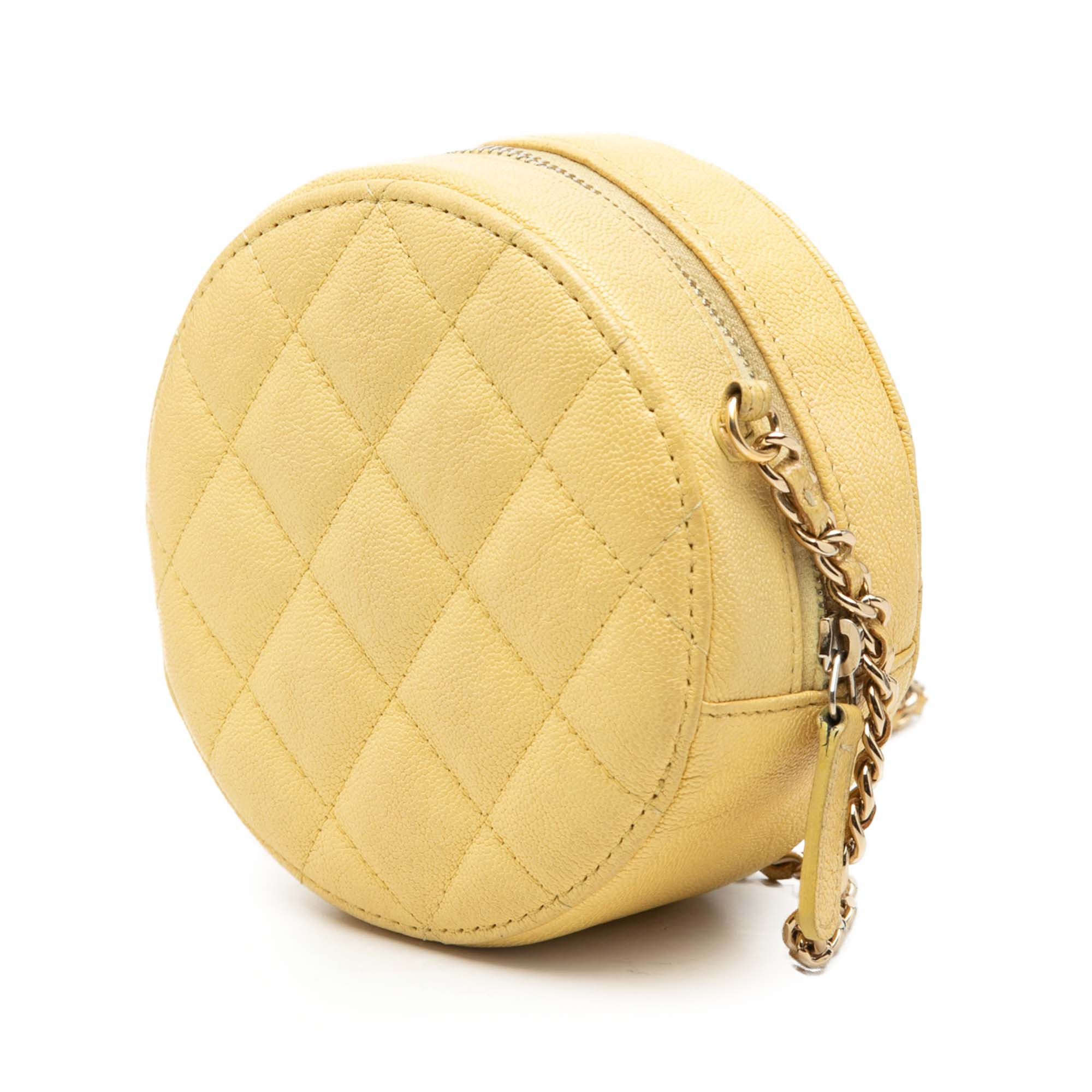 Chanel CC Quilted Caviar Round Clutch With Chain Size ONE SIZE - 2 Thumbnail