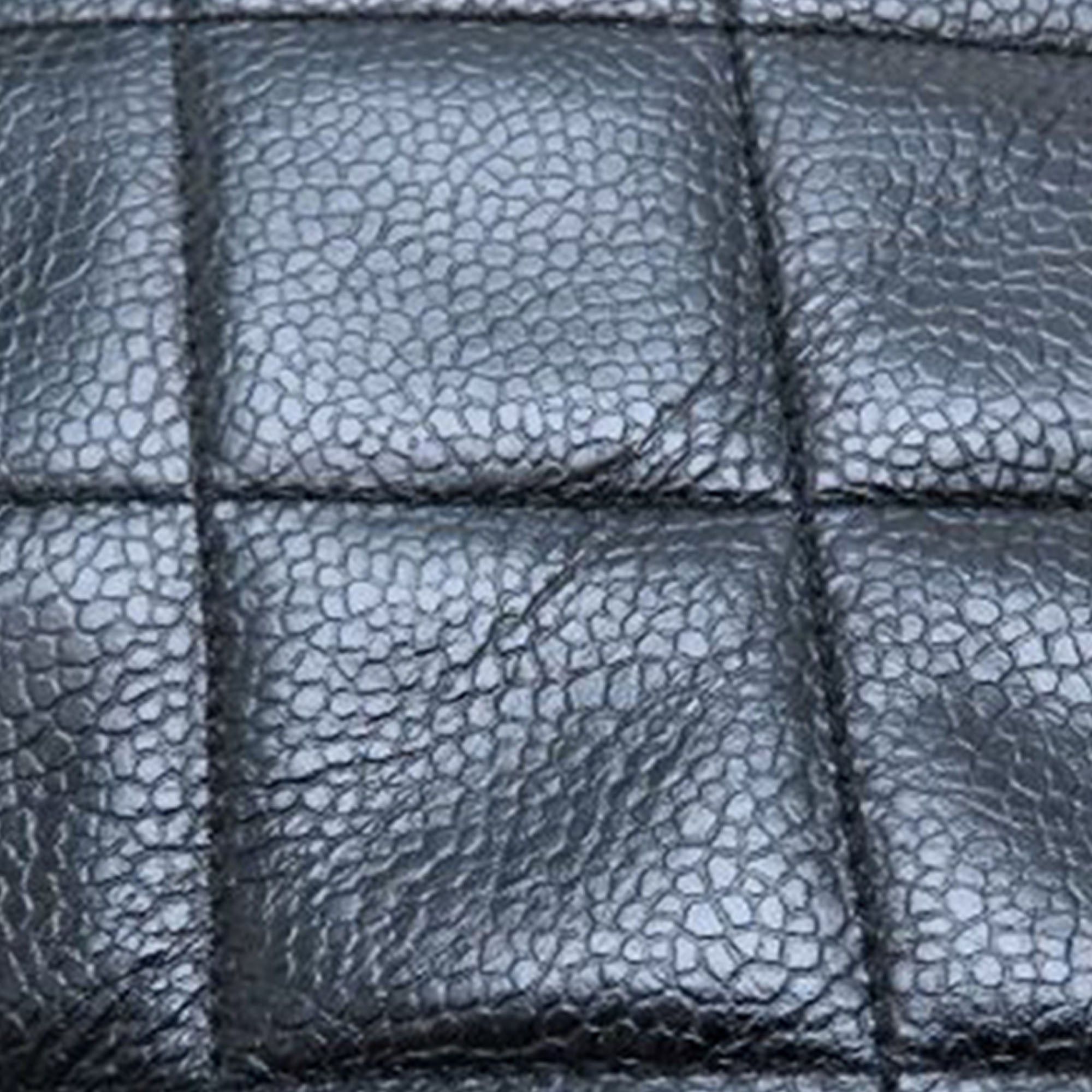 Chanel CC Quilted Caviar Front Pocket Shoulder Bag Size ONE SIZE - 18 Thumbnail