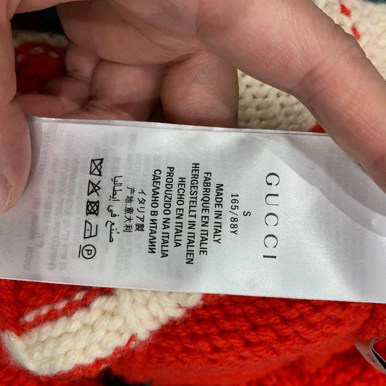 Gucci Gucci Red Slogan Knit Cardigan Size S / US 4 / IT 40 - 7 Thumbnail
