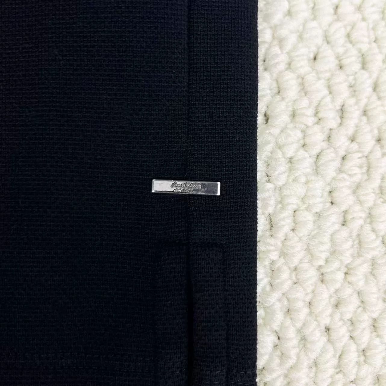 Louis Vuitton Louis Vuitton Black Monogram Half-Zip Short Sleeve Size US XL / EU 56 / 4 - 5 Thumbnail