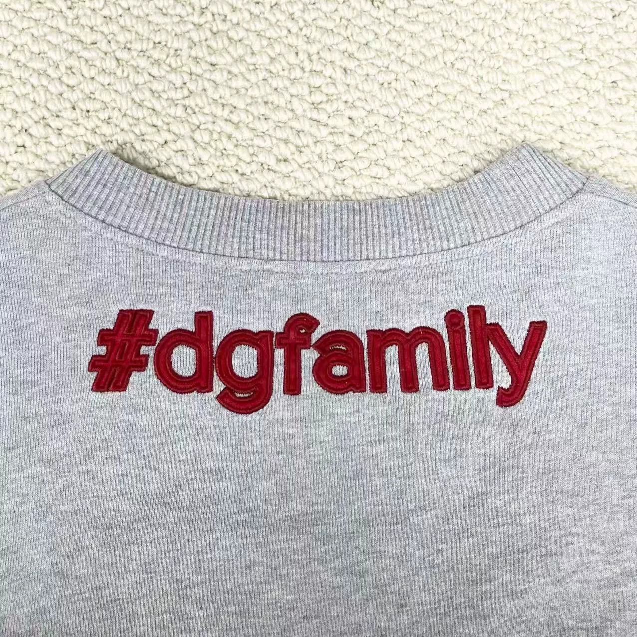 Dolce & Gabbana Dolce&Gabbana Family Embroidered Knit Sweater Size US S / EU 44-46 / 1 - 5 Thumbnail