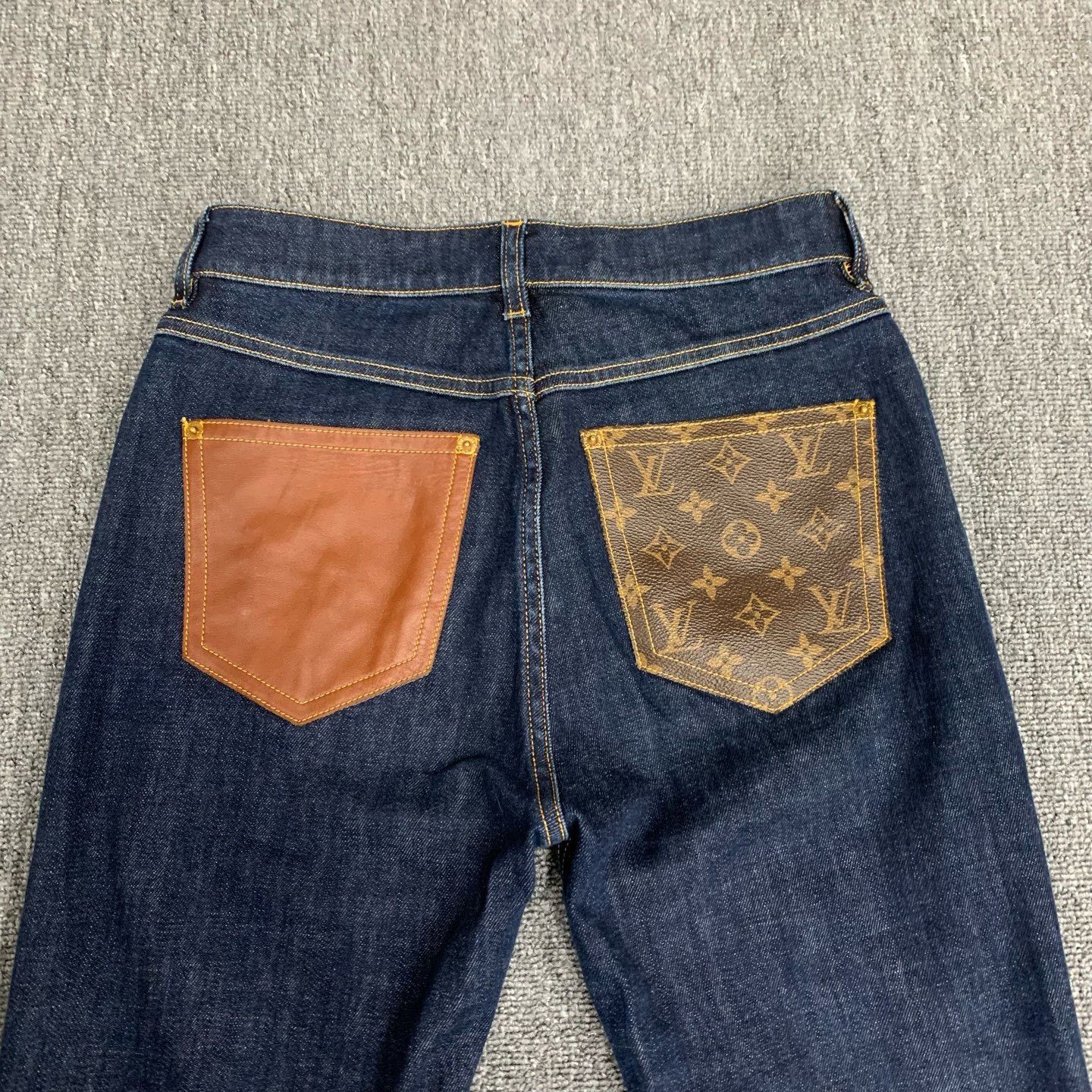 Louis Vuitton Louis Vuitton Blue Monogram Patchwork Jeans Size US 34 / EU 50 - 7 Thumbnail