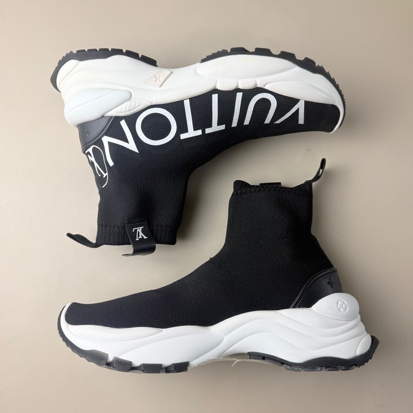 Louis Vuitton Louis Vuitton Black White Letter Platform Sock Boots Size US 6.5 / IT 36.5 - 5 Thumbnail