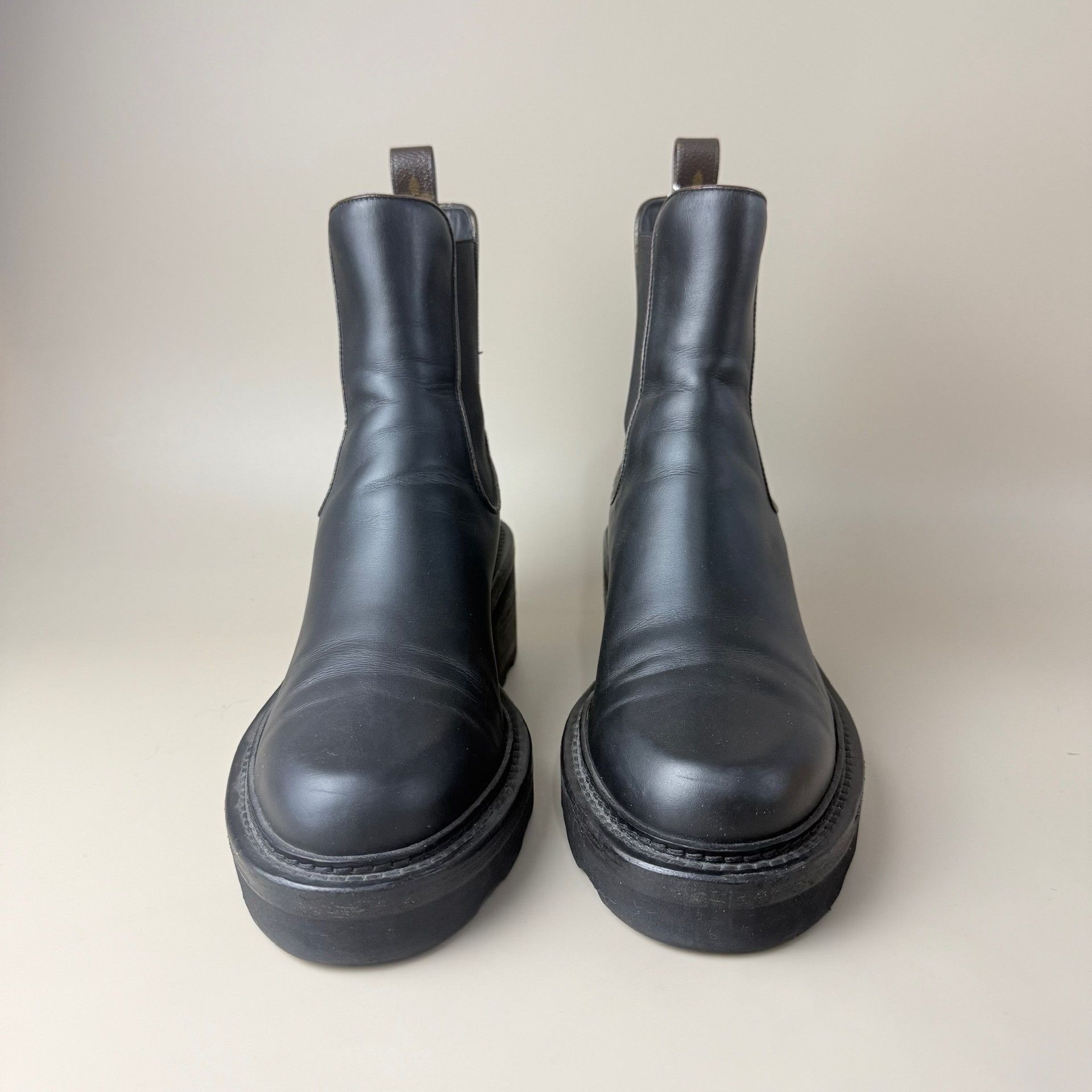 Louis Vuitton LV Monogram Platform Ankle Boots Size US 7.5 / IT 37.5 - 2 Thumbnail