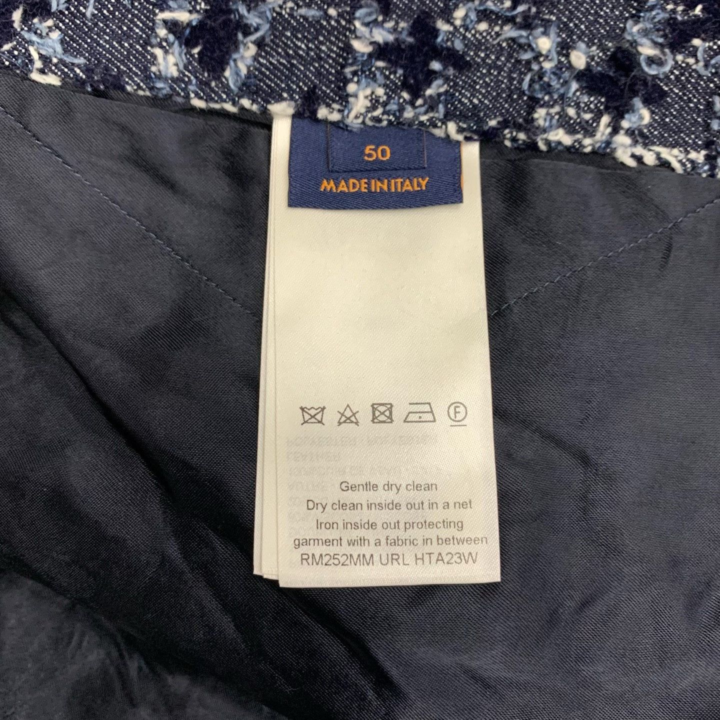 Louis Vuitton LV Blue Flocked Monogram Print Coat Size US M / EU 48-50 / 2 - 7 Thumbnail