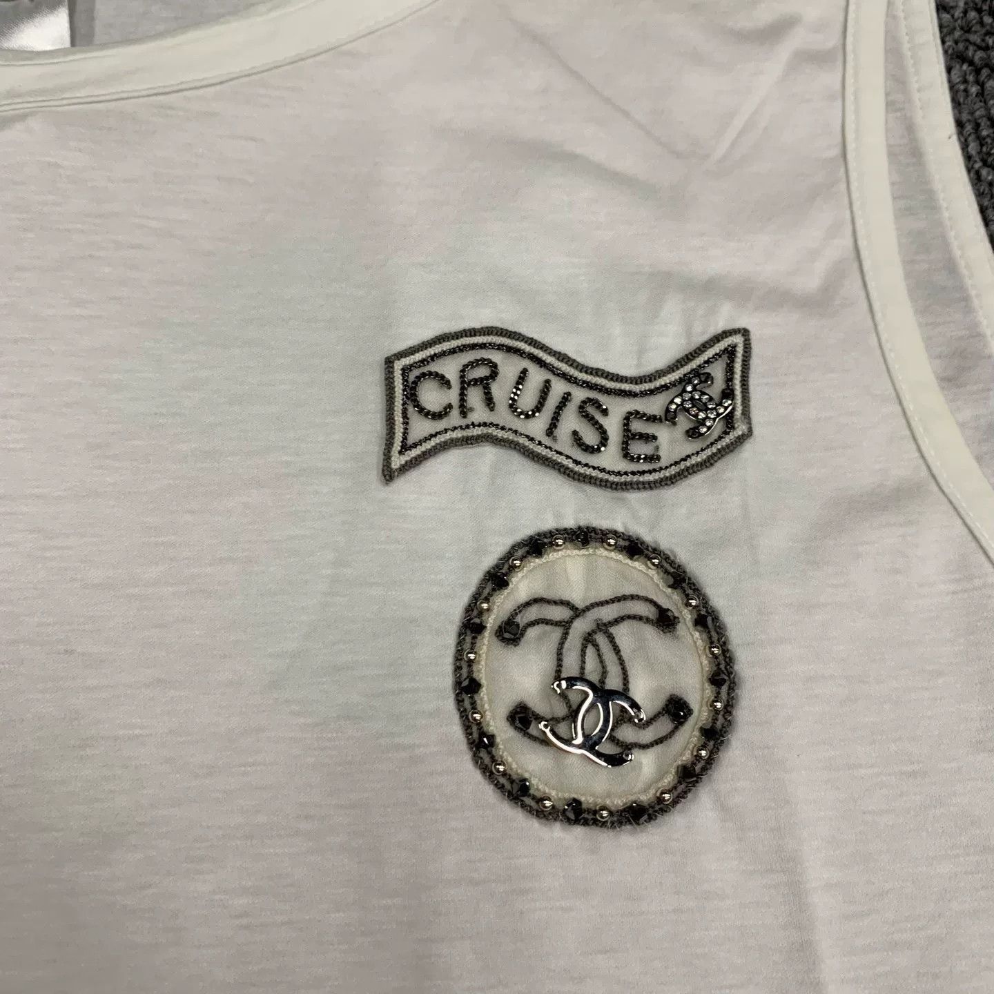 Chanel Chanel White Chest Logo Sleeveless Top Size XS / US 0-2 / IT 36-38 - 6 Thumbnail