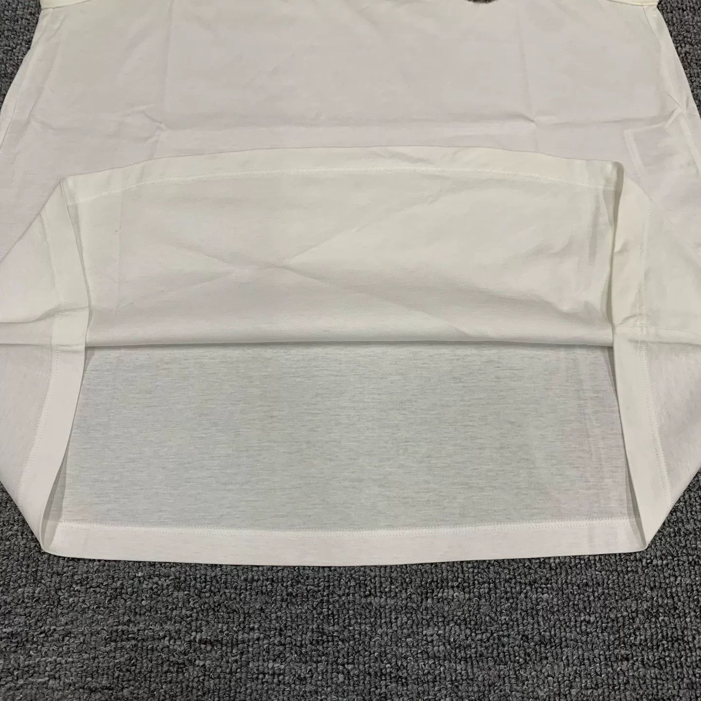 Chanel Chanel White Chest Logo Sleeveless Top Size XS / US 0-2 / IT 36-38 - 8 Thumbnail