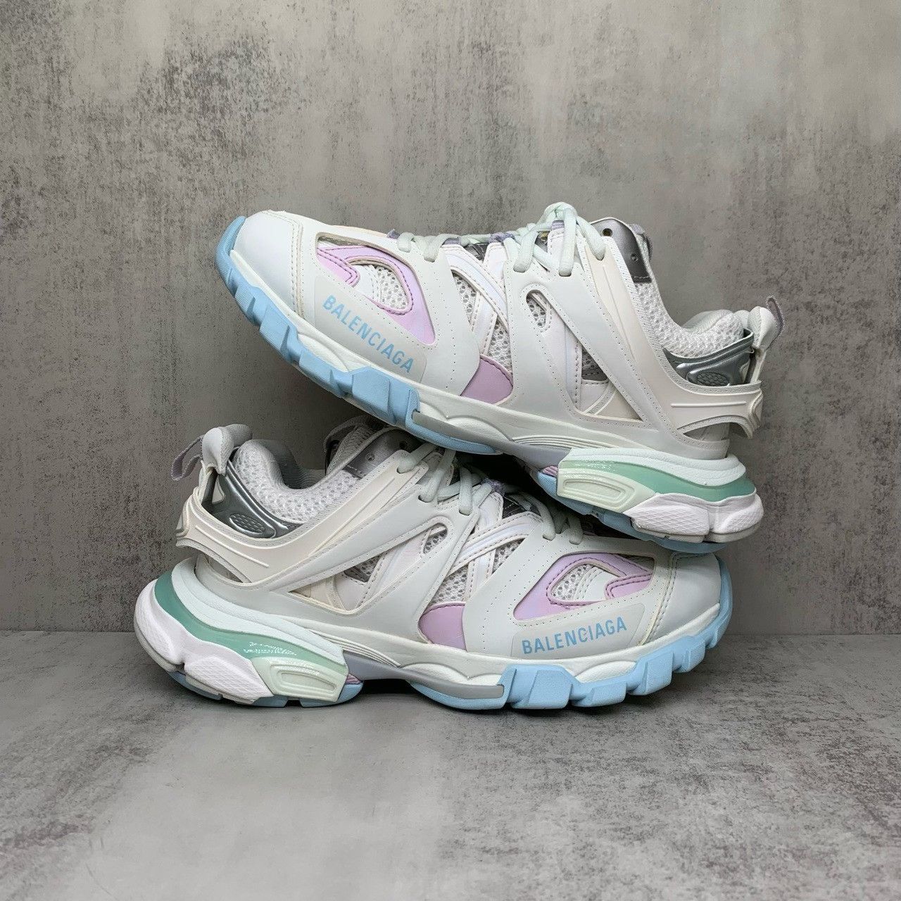 Balenciaga Balenciaga Track Sneakers Size US 6 / IT 36 - 2 Thumbnail