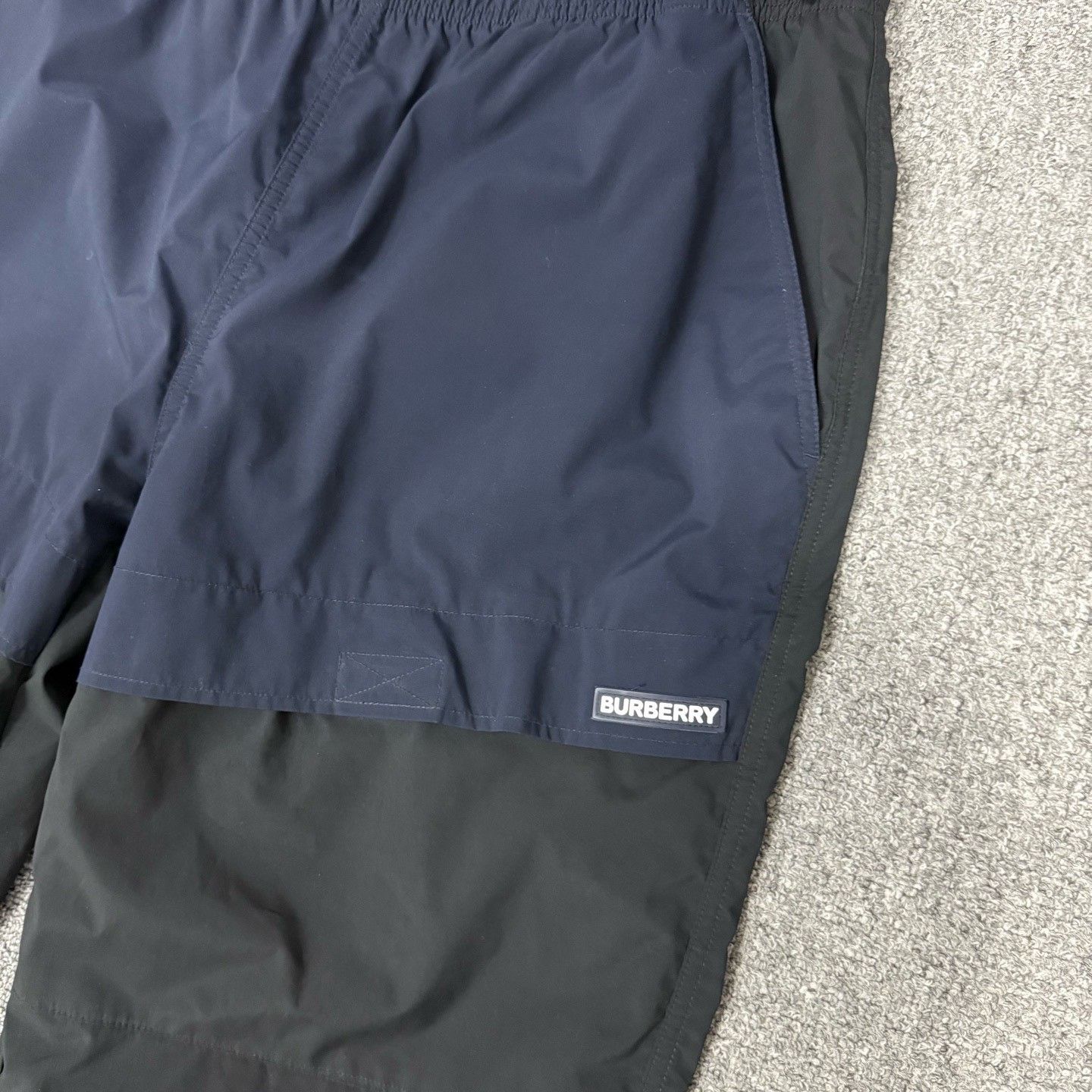 Burberry Burberry Black Blue Drawstring Straight Pants Size US 35 - 3 Thumbnail