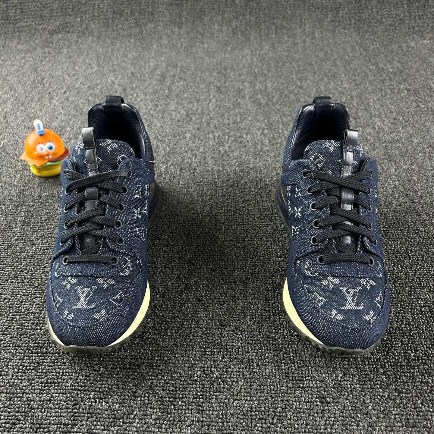 Louis Vuitton Louis Vuitton Monogram Denim Sneakers Size US 4 / IT 34 - 2 Thumbnail