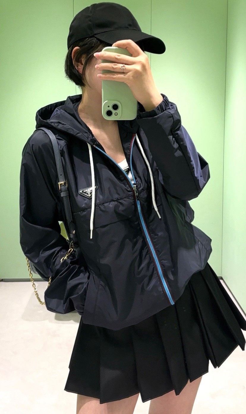 Prada Prada 2025 Blue Triangle Logo Nylon Jacket Size US M / EU 48-50 / 2 - 5 Thumbnail