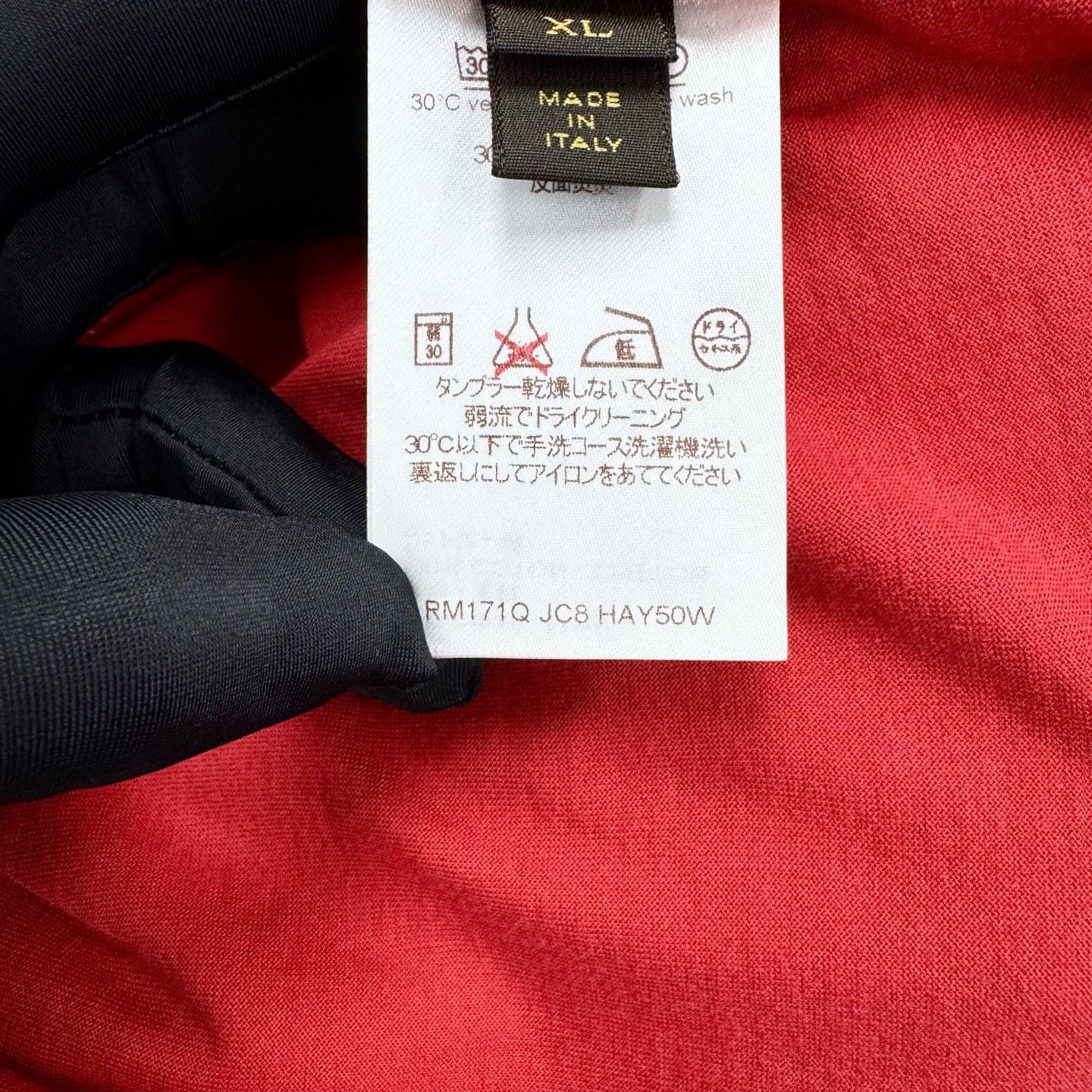 Louis Vuitton Louis Vuitton Red Embroidered Logo Short Sleeve Size US XL / EU 56 / 4 - 5 Thumbnail