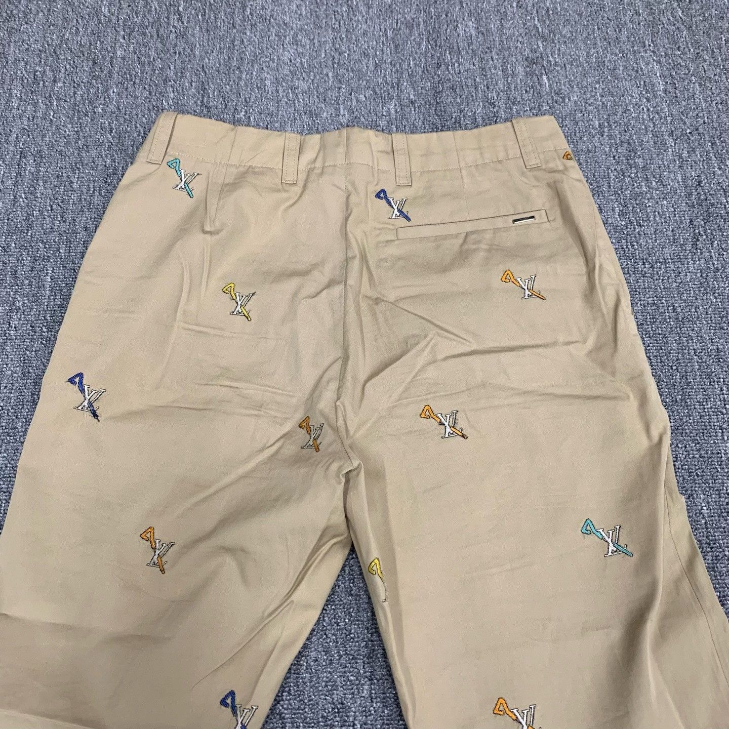 Louis Vuitton LV Beige Embroidered Casual Pants Size US 30 / EU 46 - 9 Thumbnail