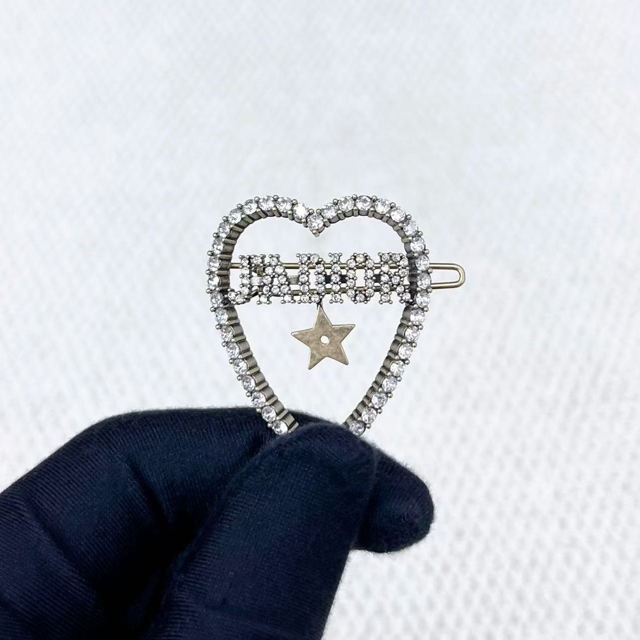 Dior Dior Heart Star Logo Hairpin Brooch Size ONE SIZE - 5 Thumbnail