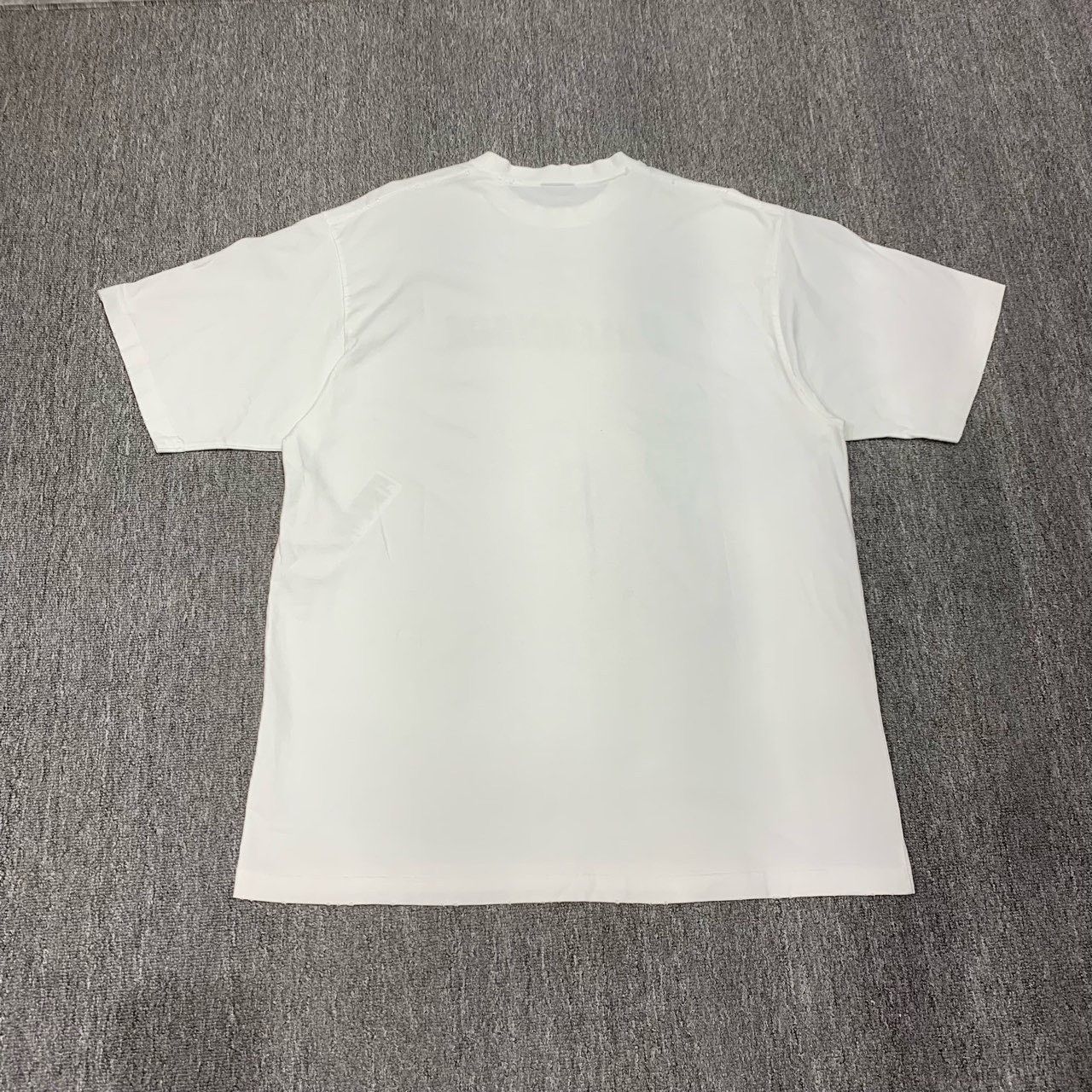 Balenciaga Balenciaga White Distressed Logo Short Sleeve Size XXS / US 00 / IT 34 - 2 Thumbnail