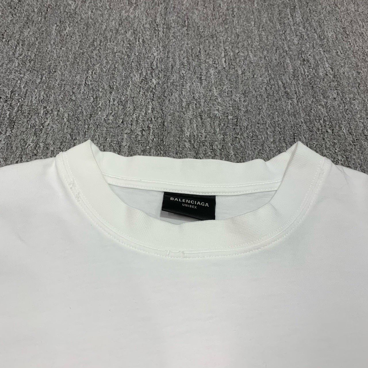 Balenciaga Balenciaga White Distressed Logo Short Sleeve Size XXS / US 00 / IT 34 - 9 Thumbnail