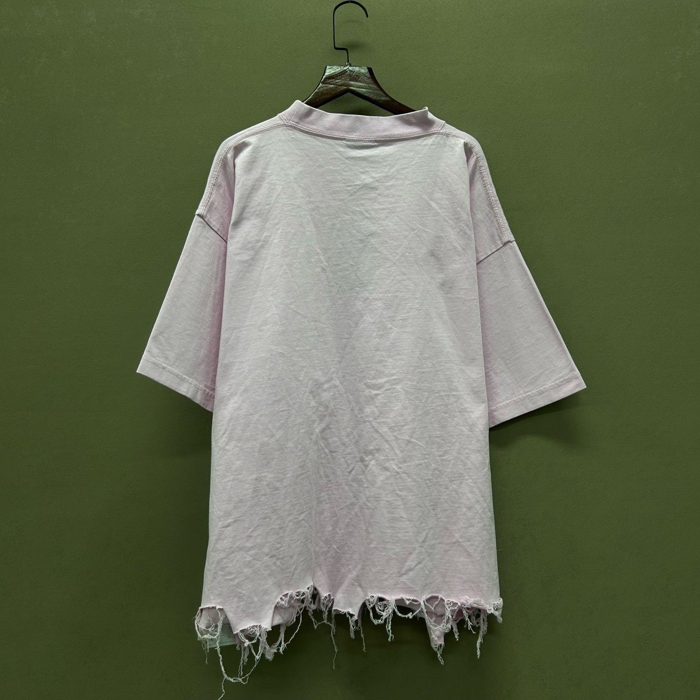 Balenciaga Balenciaga 24 Distressed Embroidered Logo Tee Size US XL / EU 56 / 4 - 2 Thumbnail
