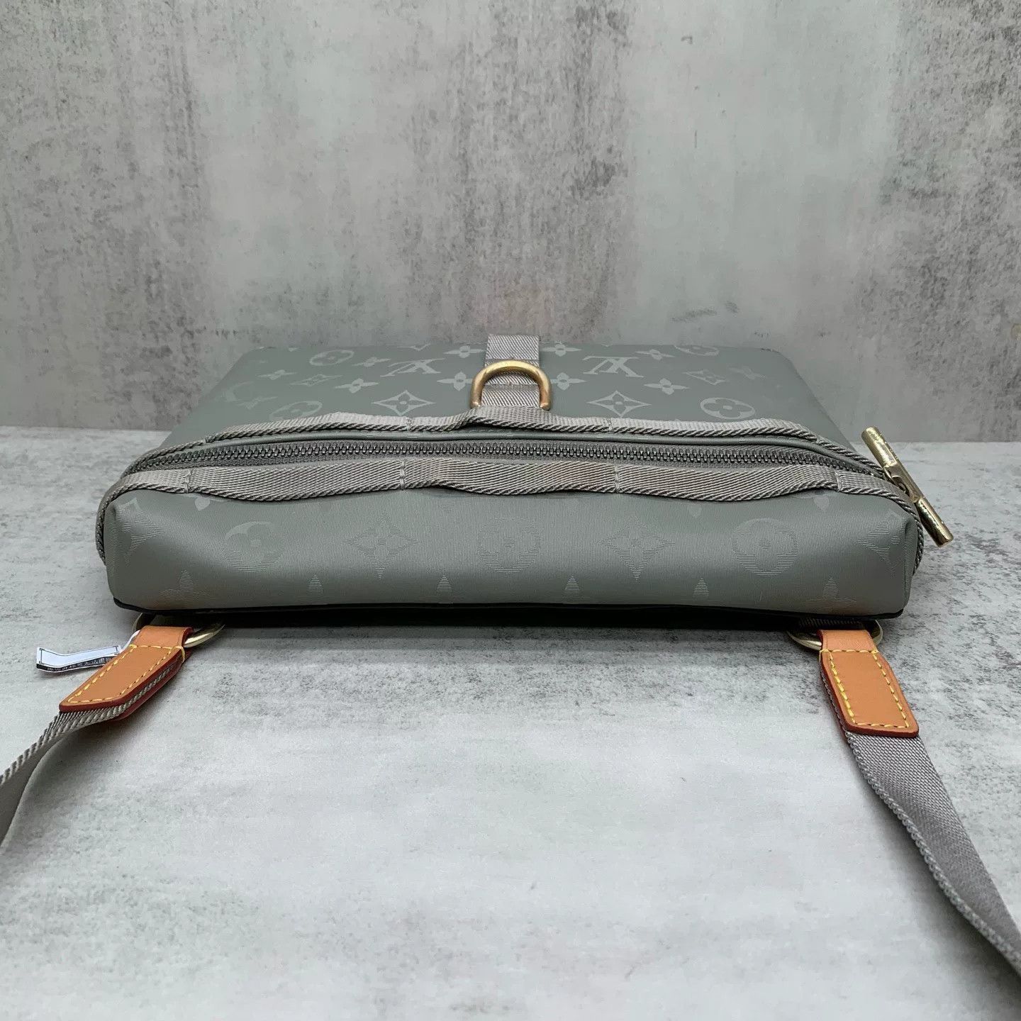 Louis Vuitton Louis Vuitton Monogram Laser Messenger Crossbody Size ONE SIZE - 8 Thumbnail