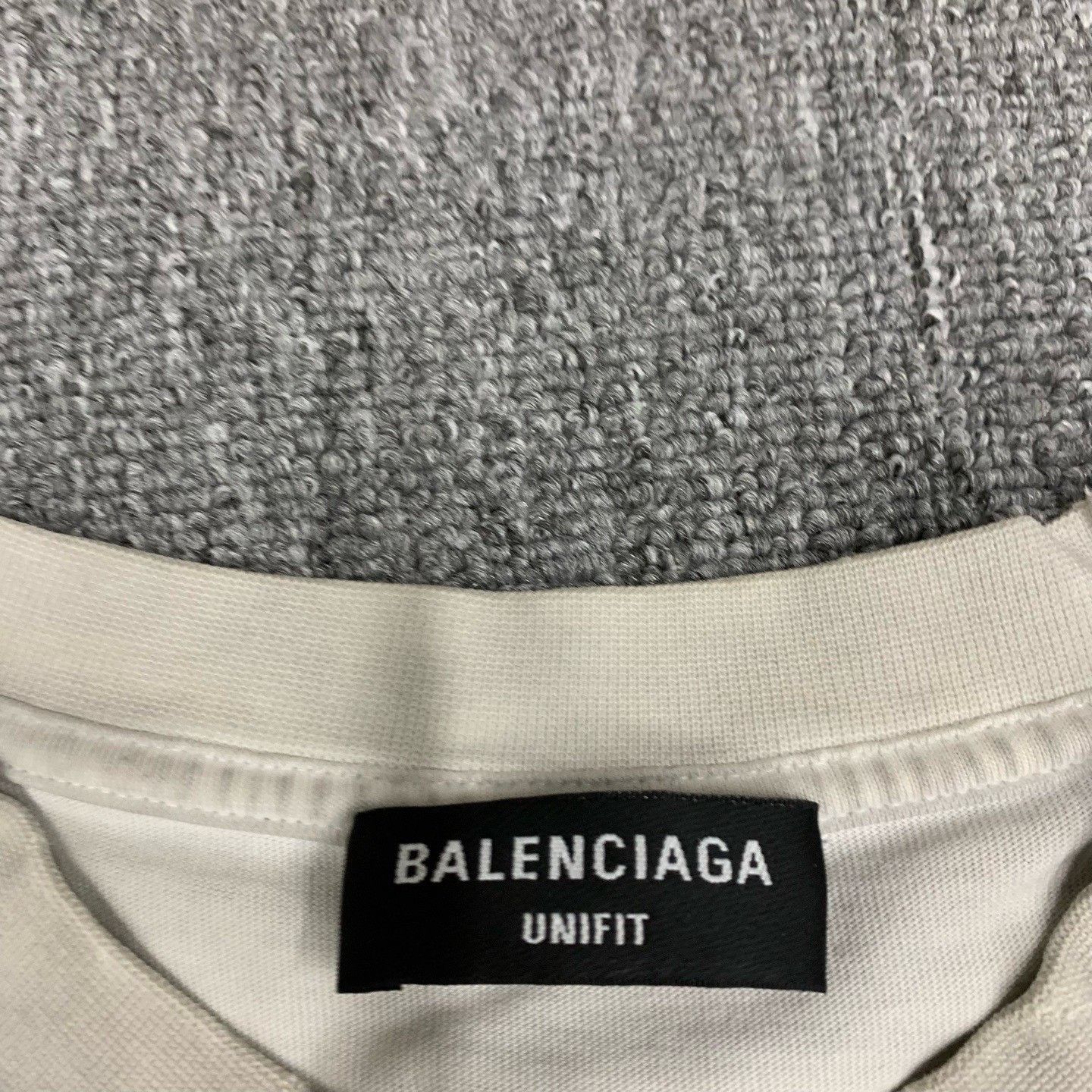 Balenciaga Balenciaga Gray Distressed Short Sleeve Size US L / EU 52-54 / 3 - 6 Thumbnail