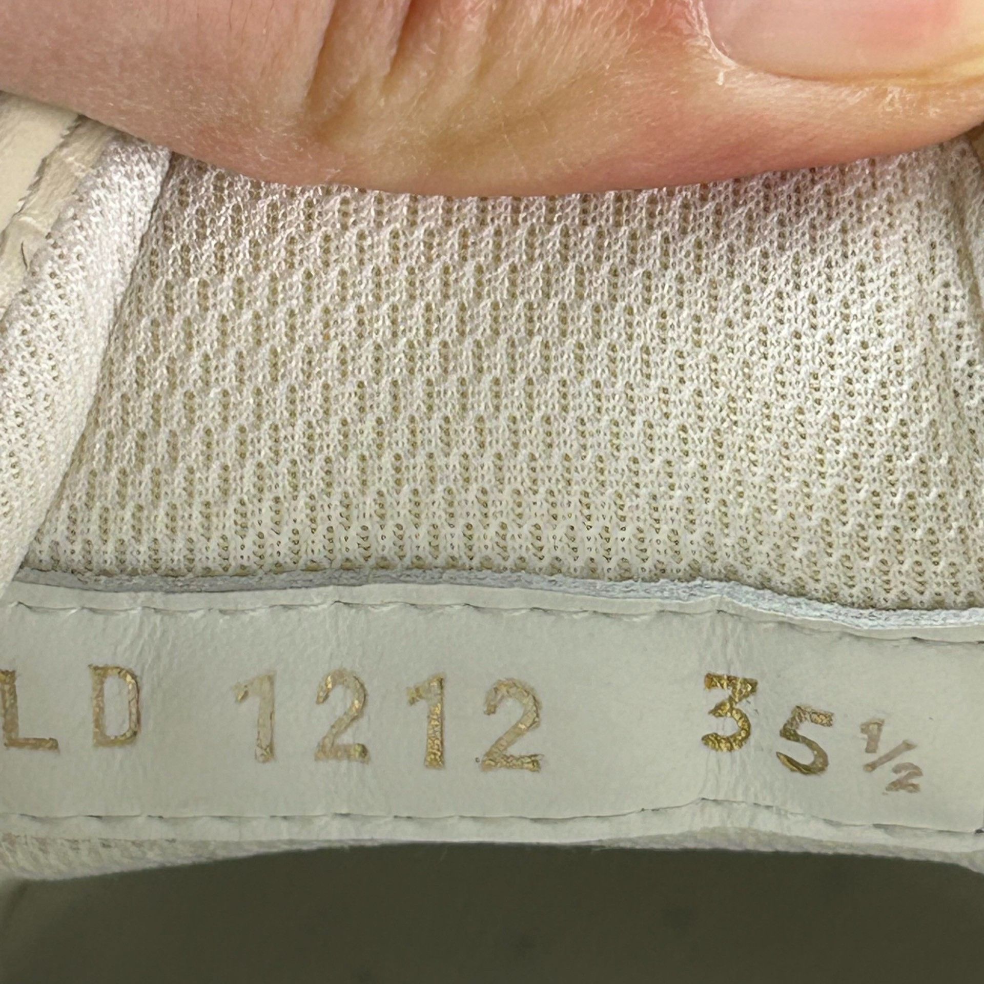 Louis Vuitton Louis Vuitton Monogram Biscuit Shoes Size US 4.5 / IT 34.5 - 7 Thumbnail