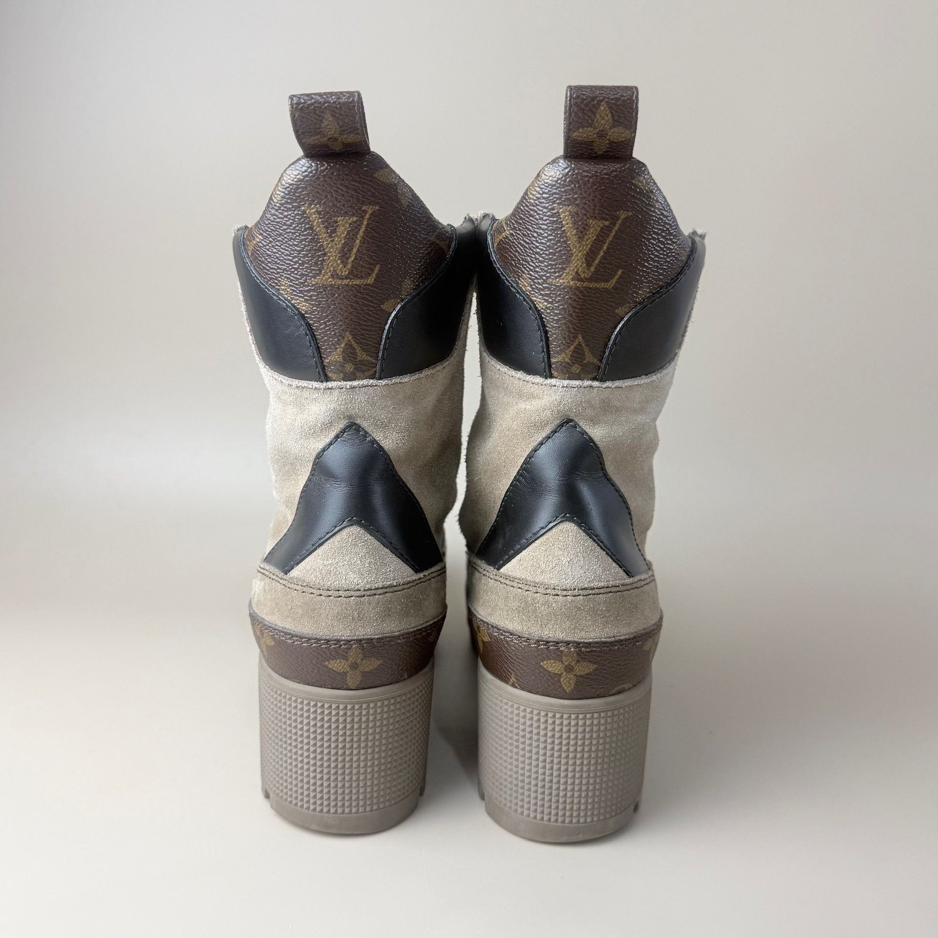 Louis Vuitton Louis Vuitton Brown Monogram Lace-Up Ankle Boots Size US 5.5 / IT 35.5 - 3 Thumbnail