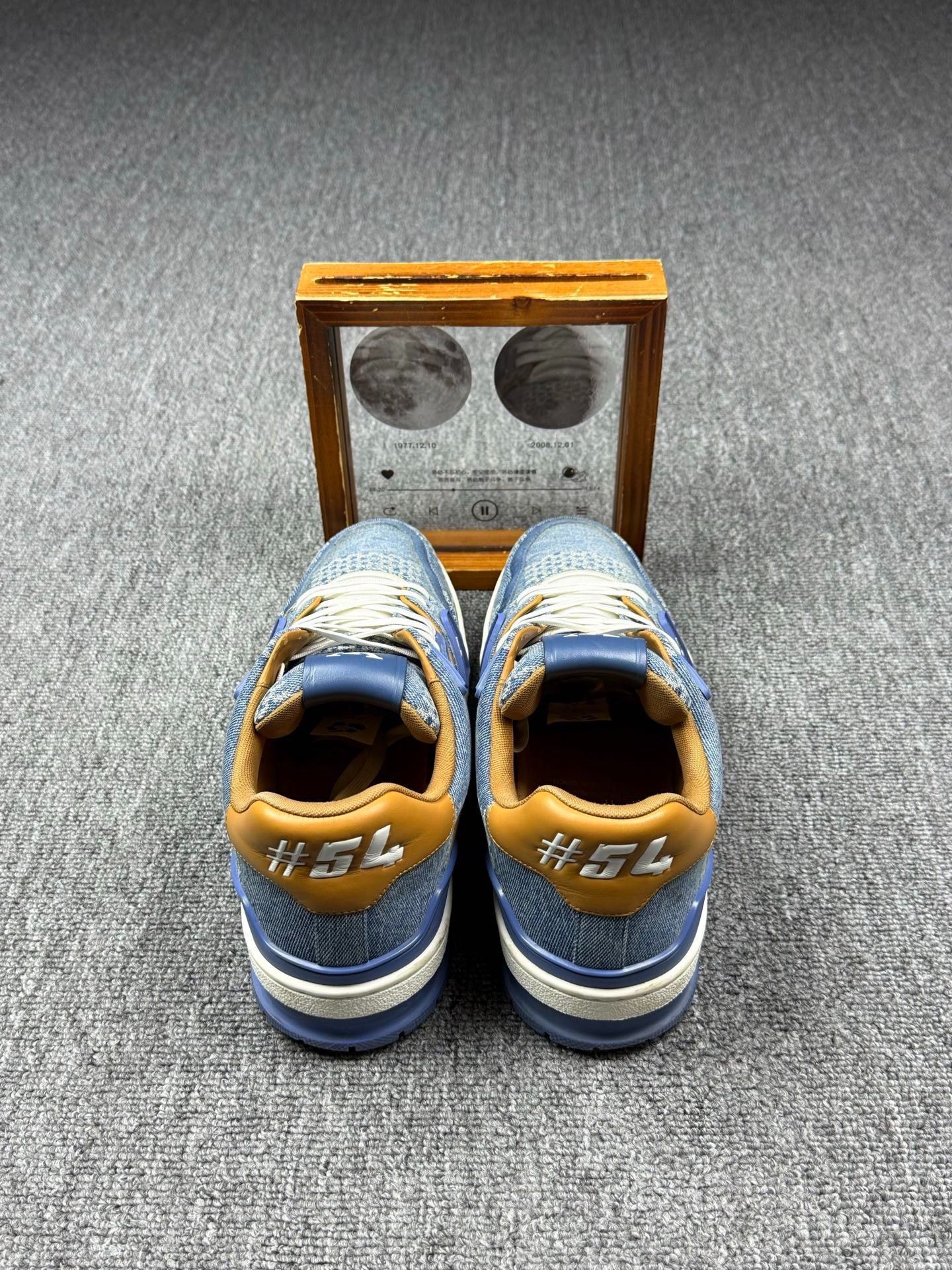 Louis Vuitton Louis Vuitton Training Blue Lowtop Sneakers 8 Men Size US 8 / EU 41 - 5 Thumbnail