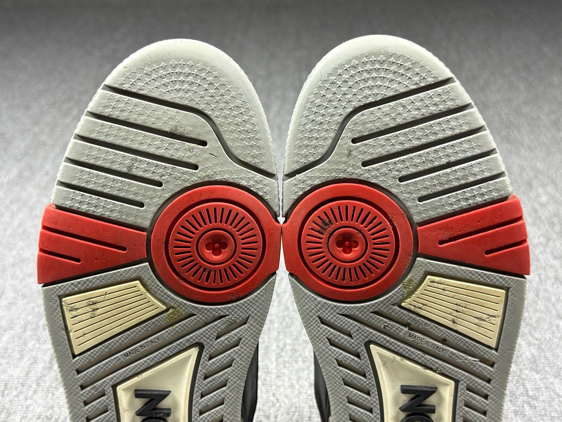 Louis Vuitton Louis Vuitton Training Multi Lowtop Sneakers 8 Men Size US 8 / EU 41 - 7 Thumbnail
