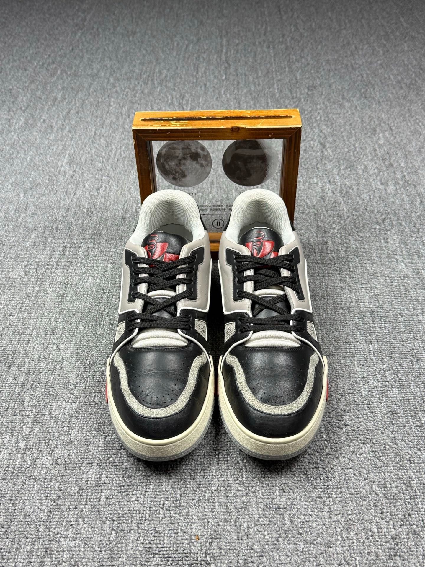 Louis Vuitton Louis Vuitton Training Multi Lowtop Sneakers 8 Men Size US 8 / EU 41 - 4 Thumbnail
