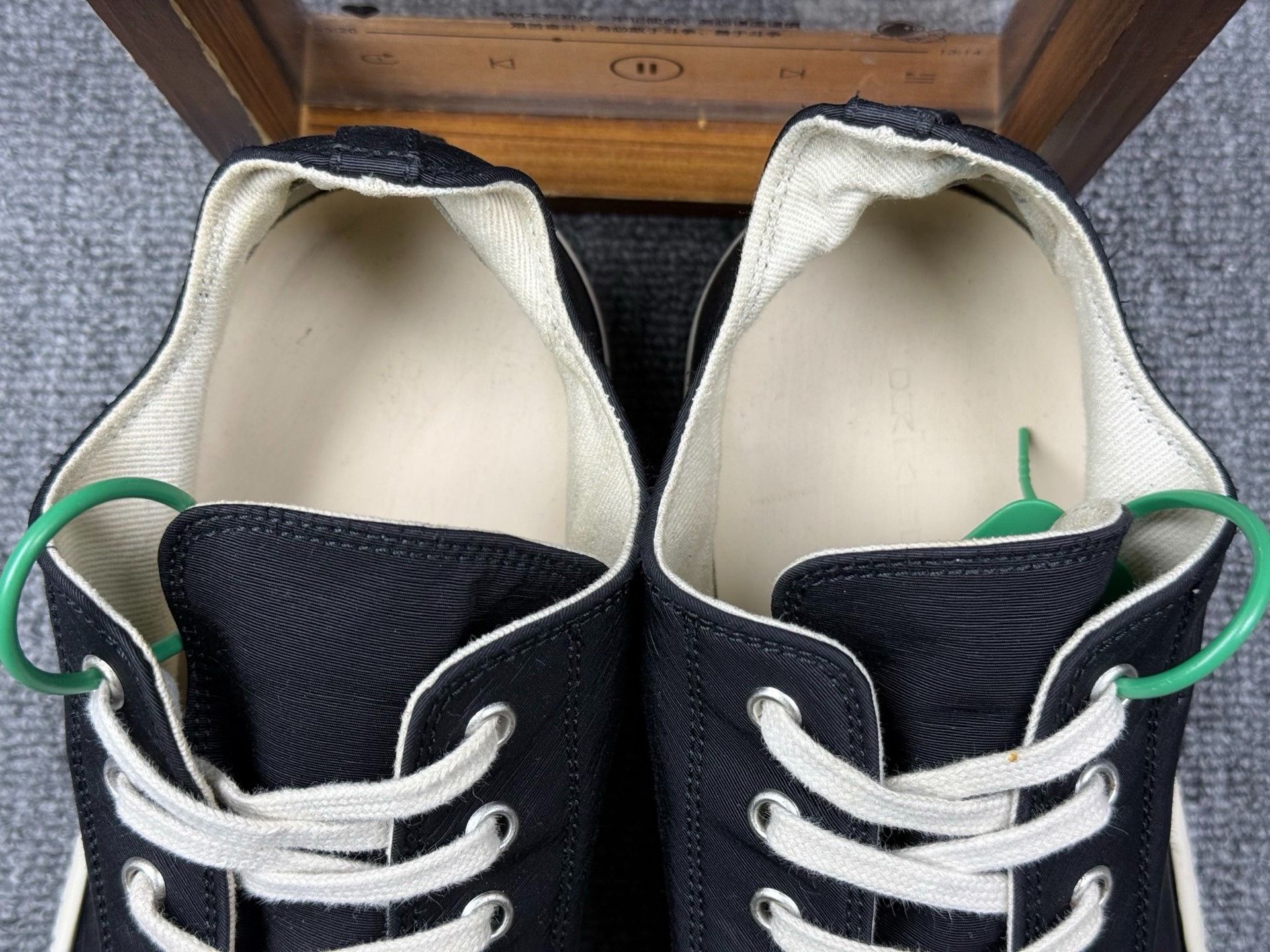 Rick Owens Rick Owens Retro Black Lowtop Sneakers 11 Men Size US 11 / EU 44 - 9 Thumbnail