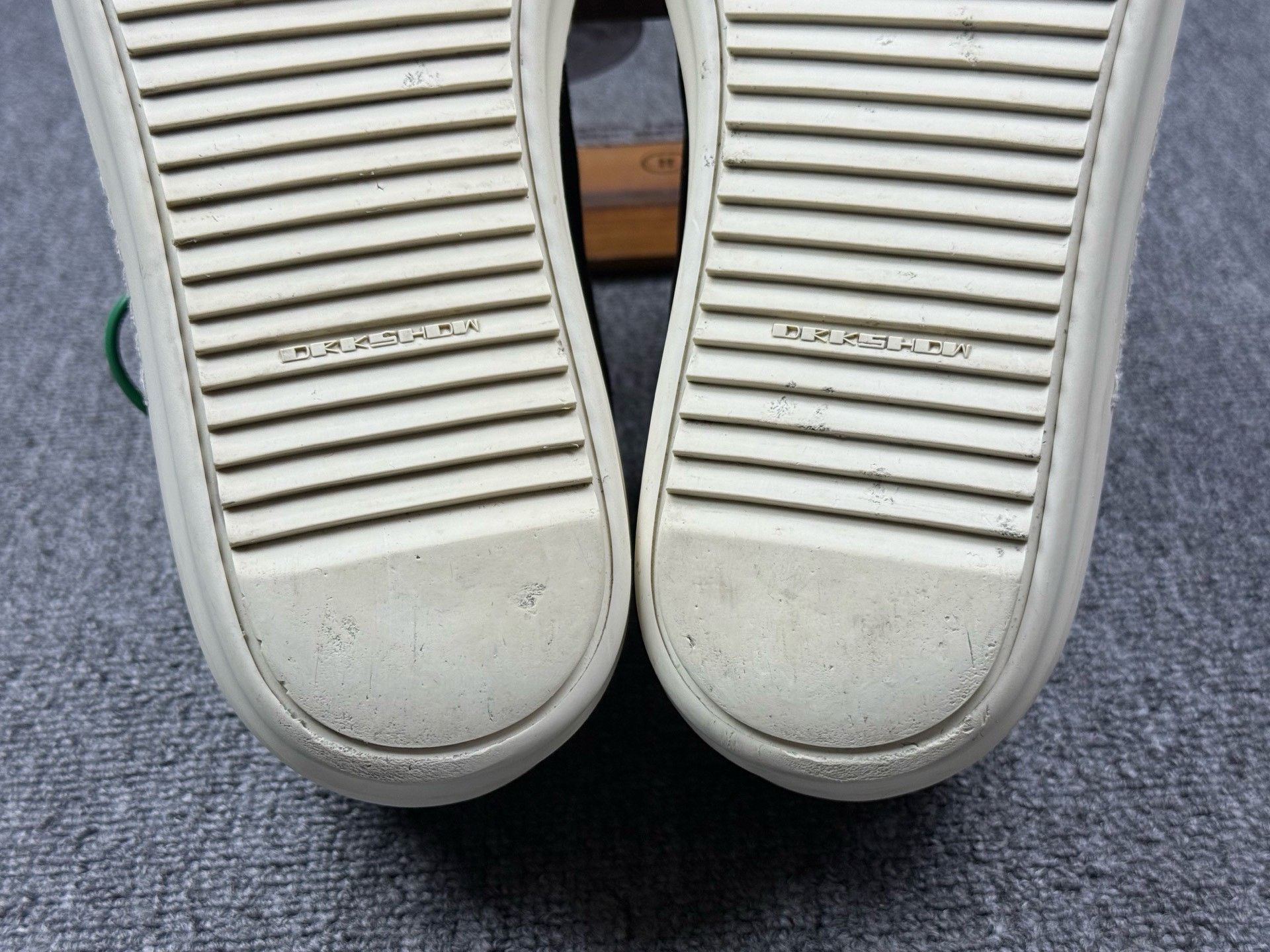 Rick Owens Rick Owens Retro Black Lowtop Sneakers 11 Men Size US 11 / EU 44 - 8 Thumbnail