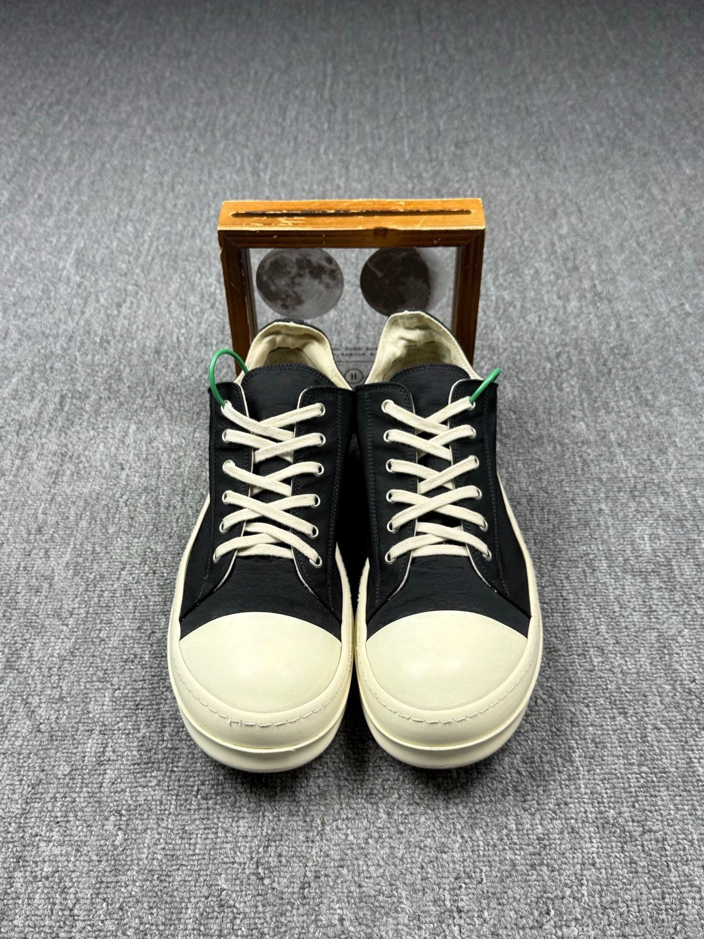 Rick Owens Rick Owens Retro Black Lowtop Sneakers 11 Men Size US 11 / EU 44 - 4 Thumbnail