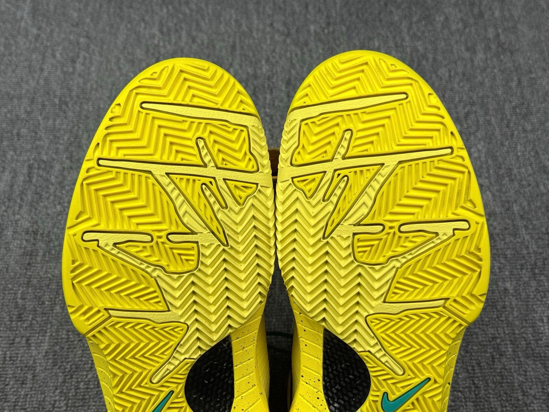 Nike Nike KOBE4 Yellow Lowtop Sneakers 12 Men Size US 12 / EU 45 - 7 Thumbnail