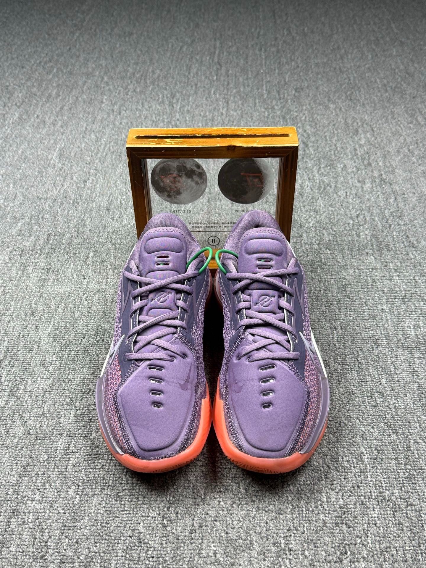 Nike Nike Purple Lowtop Sneakers 8 Men Size US 8 / EU 41 - 4 Thumbnail