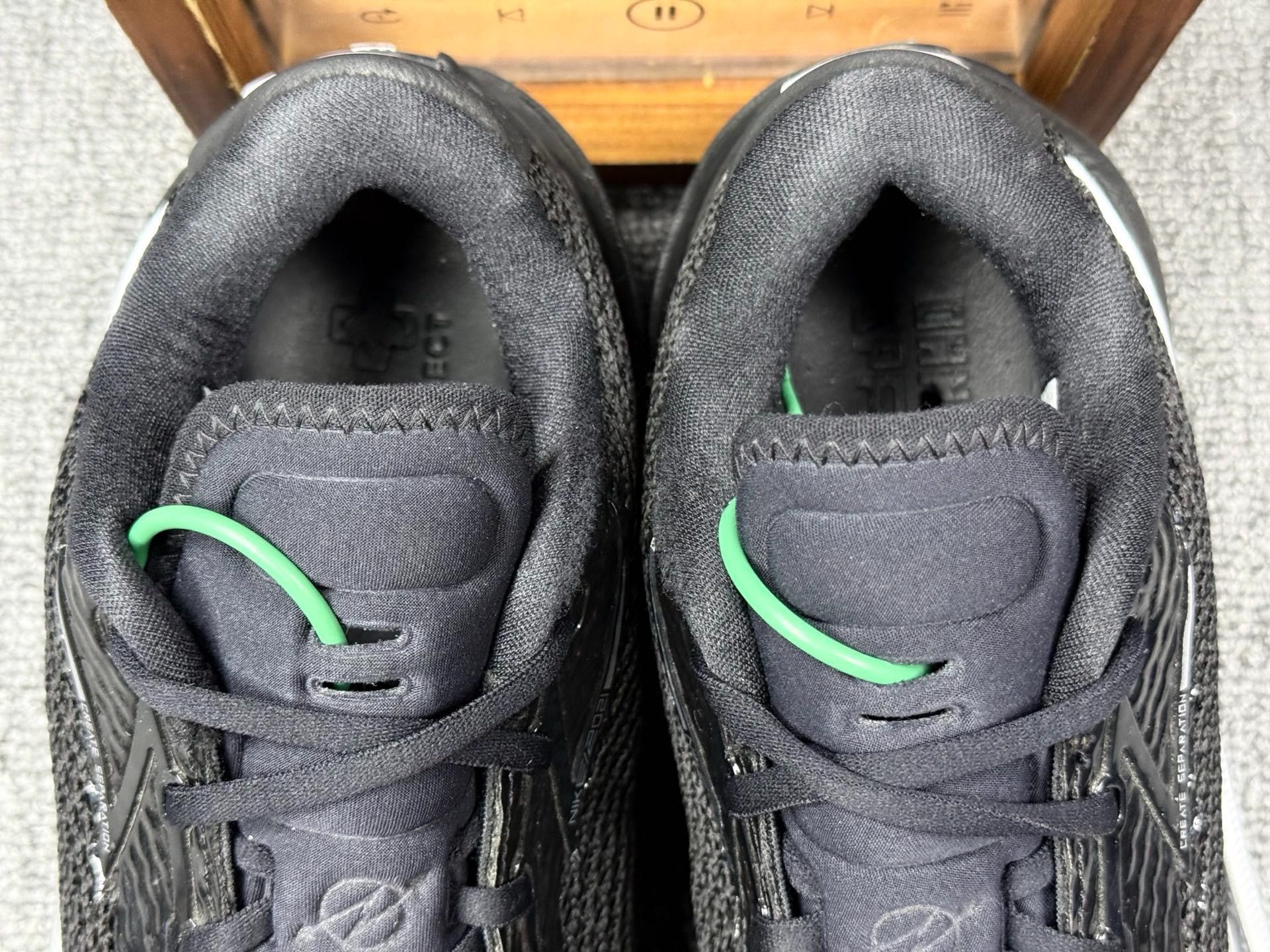 Nike Nike Black Lowtop Sneakers 9 Men Size US 9 / EU 42 - 9 Thumbnail