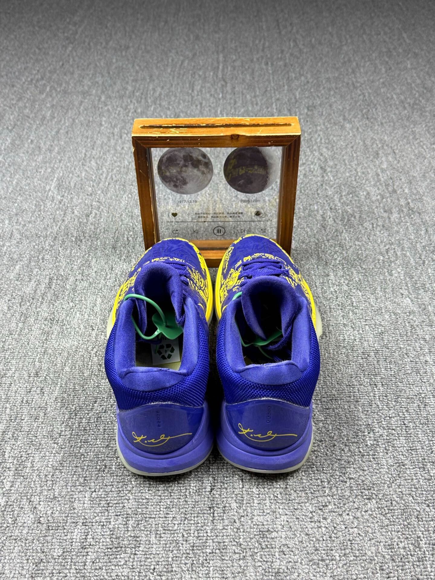 Nike Nike KOBE5 Yellow Lowtop Sneakers 10 Men Size US 10 / EU 43 - 5 Thumbnail