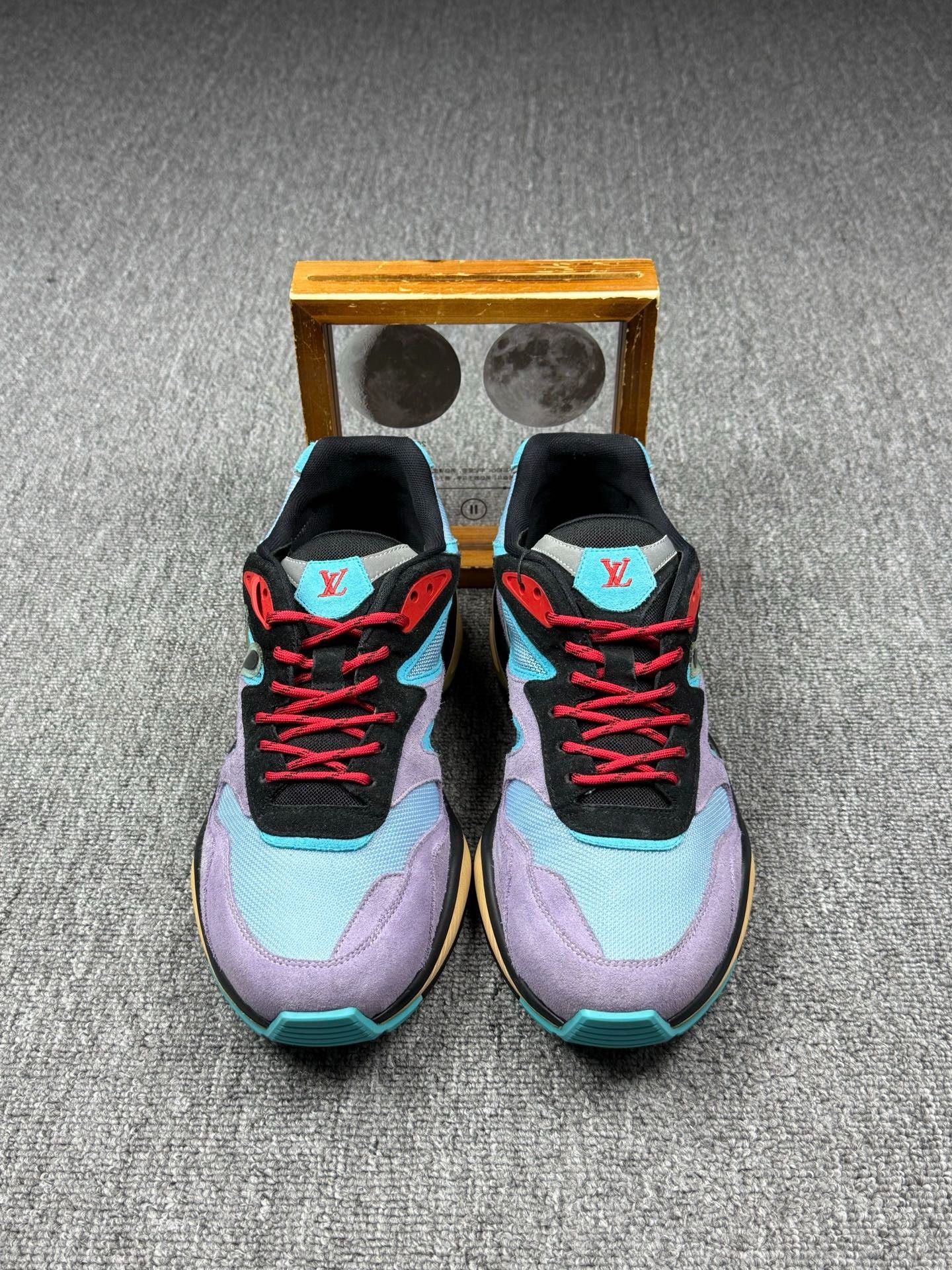 Louis Vuitton Louis Vuitton Purple Lowtop Sneakers 9 Men Size US 9 / EU 42 - 4 Thumbnail